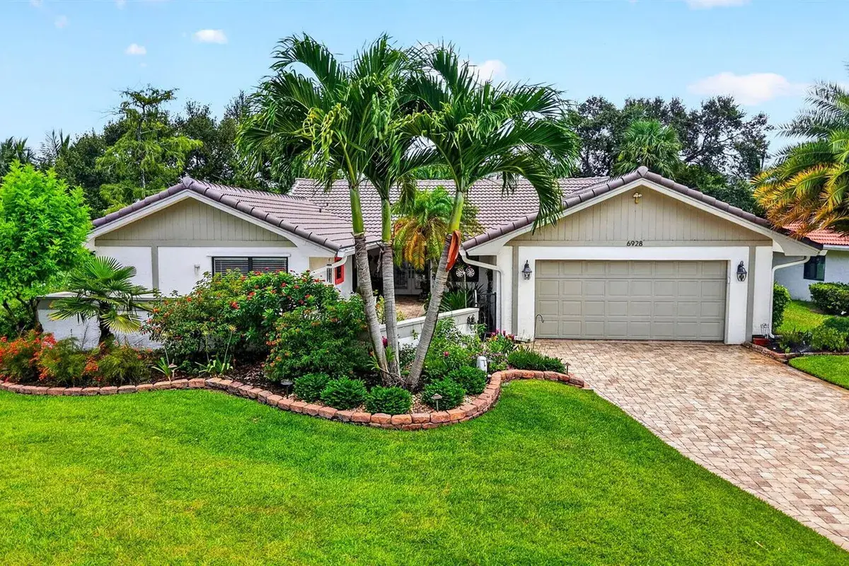 6928 Villas Drive W, Boca Raton FL 33433