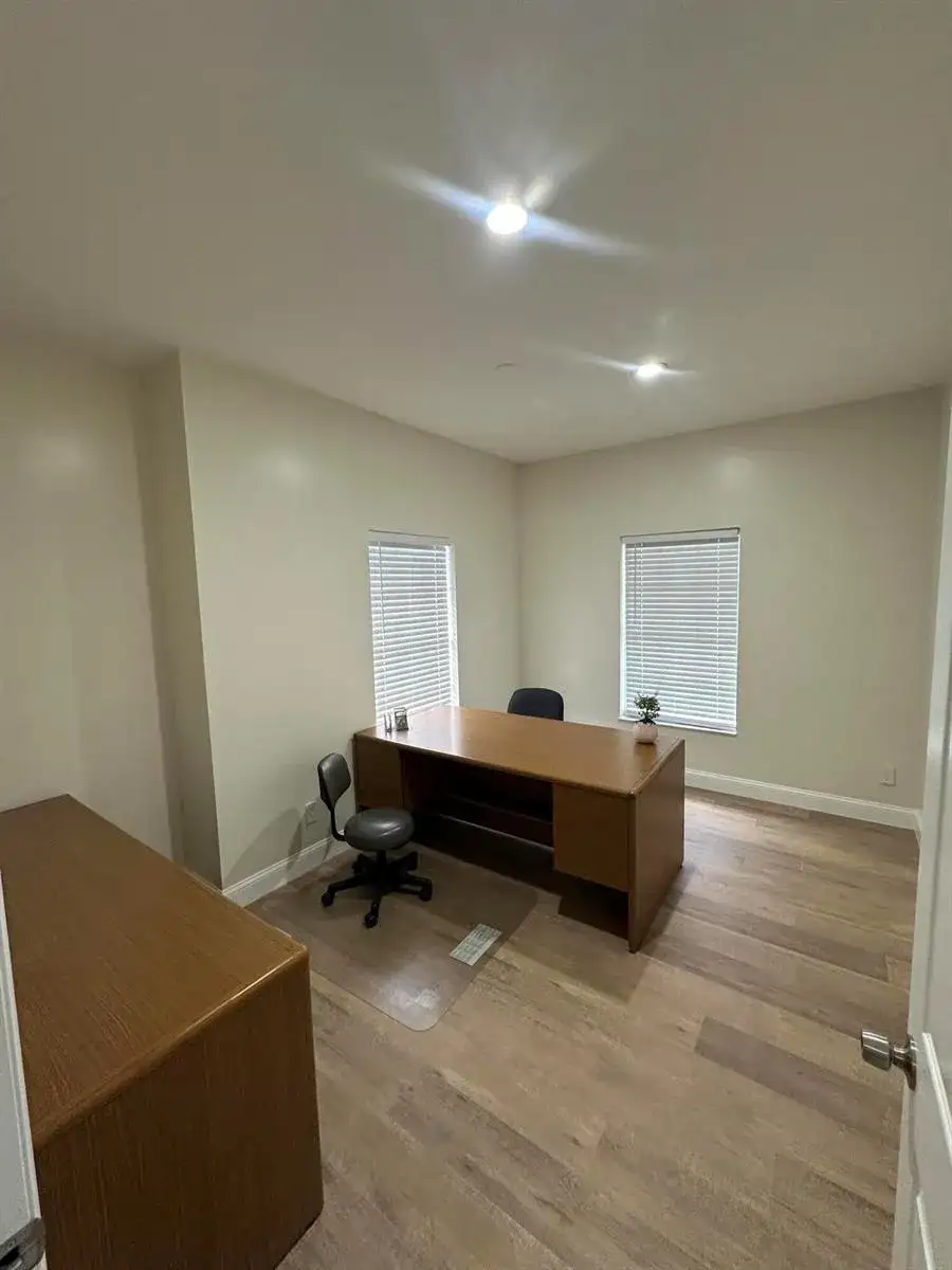 1766 20th Avenue Suite 4, Vero Beach FL 32960 photo 3