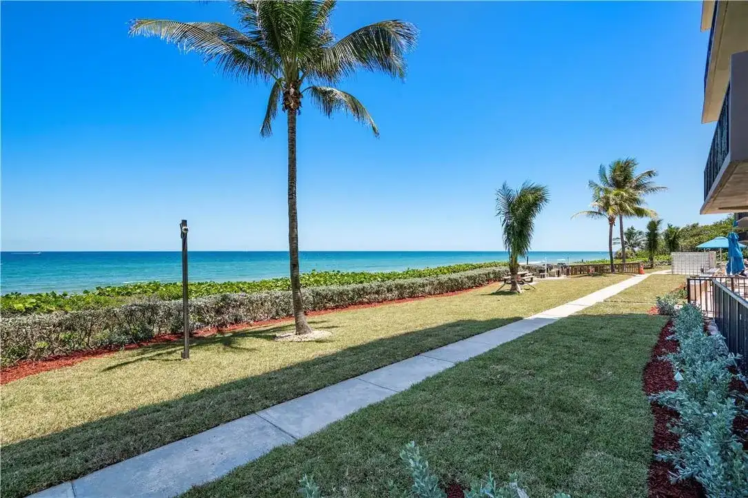 1149 HILLSBORO MILE # 304, Hillsboro Beach FL 33062 photo 2