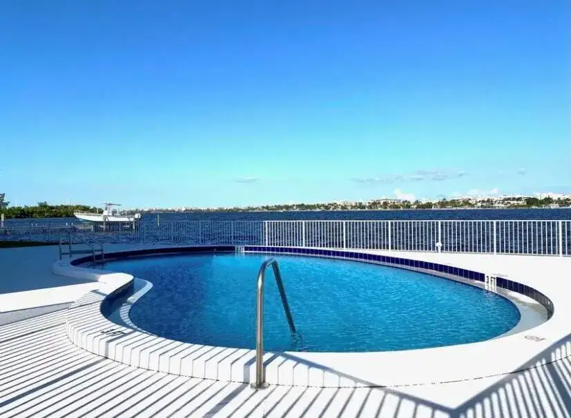 301 Croton Avenue # 407, Lantana FL 33462 photo 2