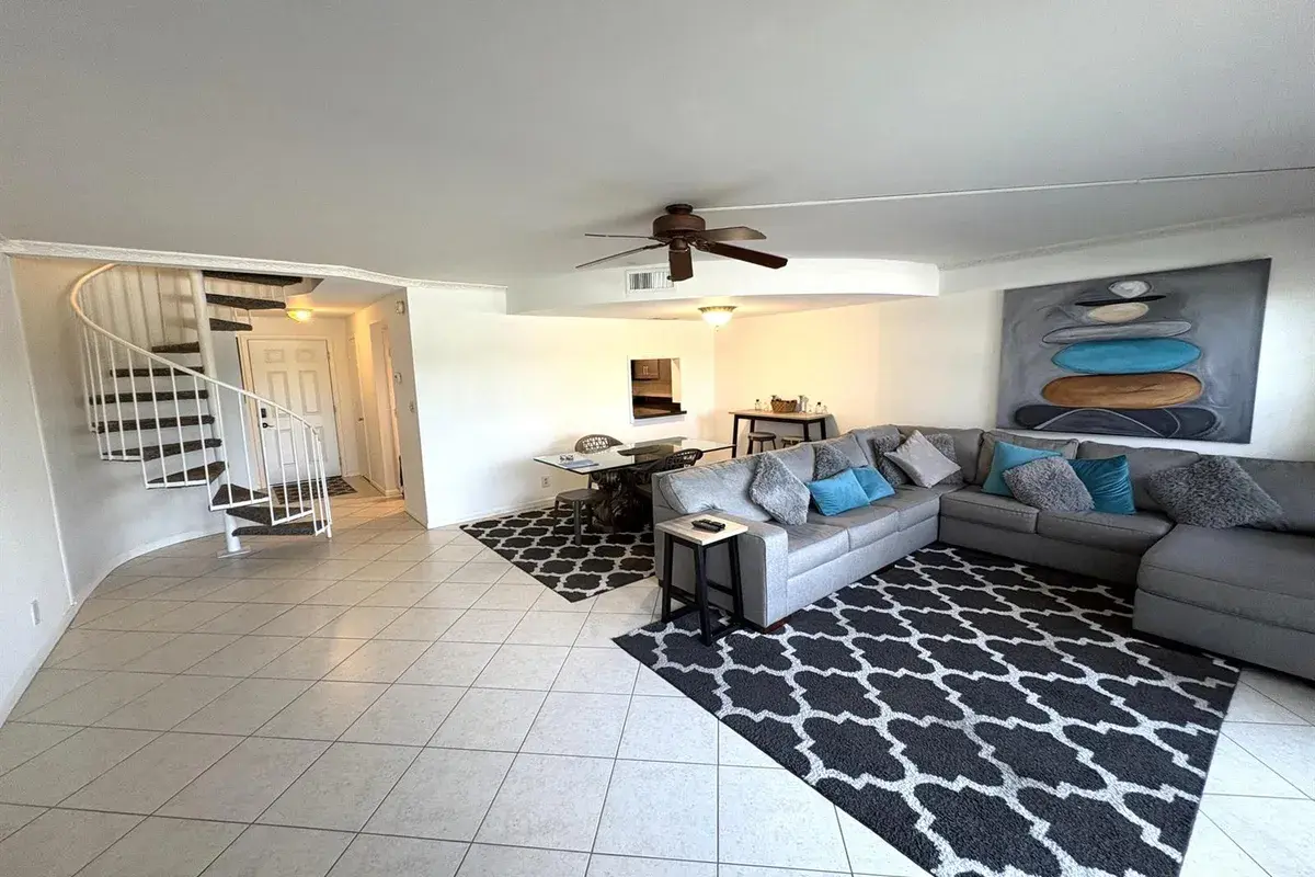 640 TENNIS CLUB Drive # 311, Fort Lauderdale FL 33311