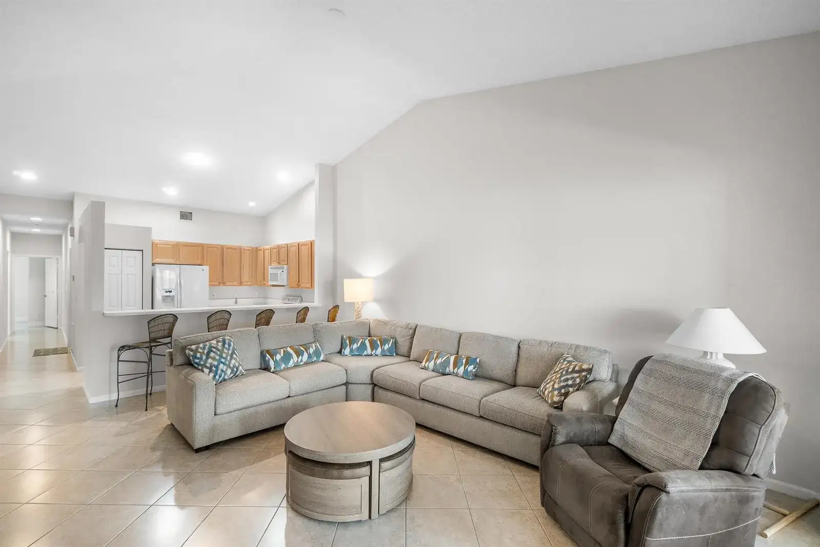 2473 S CORAL TRACE Circle, Delray Beach FL 33445 photo 4