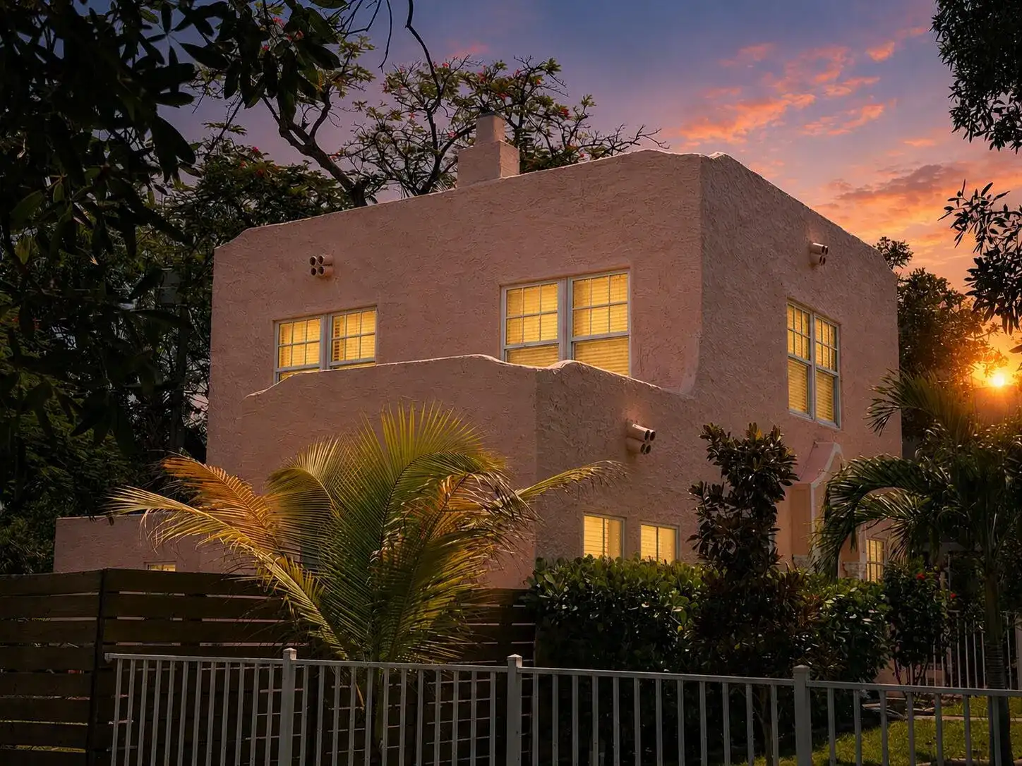 820 29TH Street, West Palm Beach FL 33407 photo 2