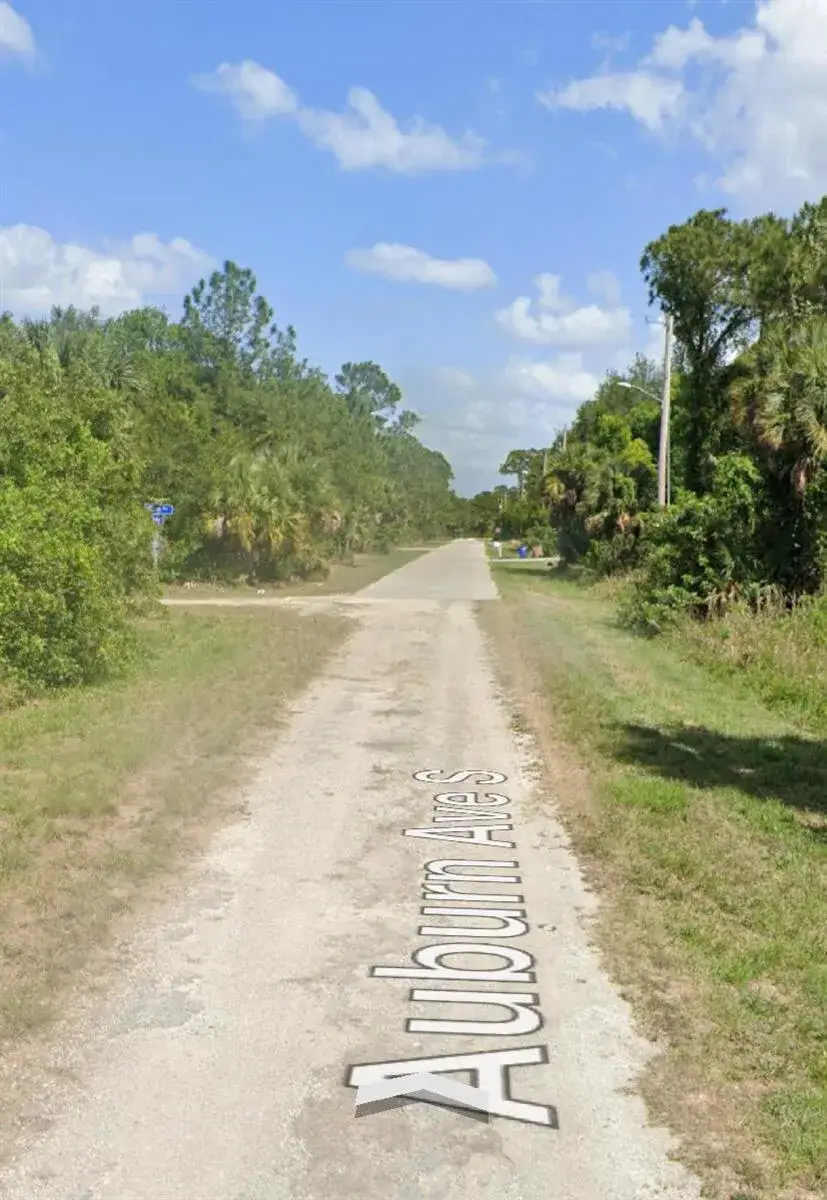 138 Auburn Avenue S, Lehigh Acres FL 33974