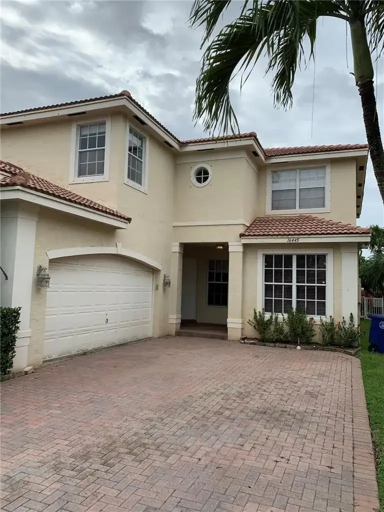 16445 SW 31ST Street, Miramar FL 33027 photo 2