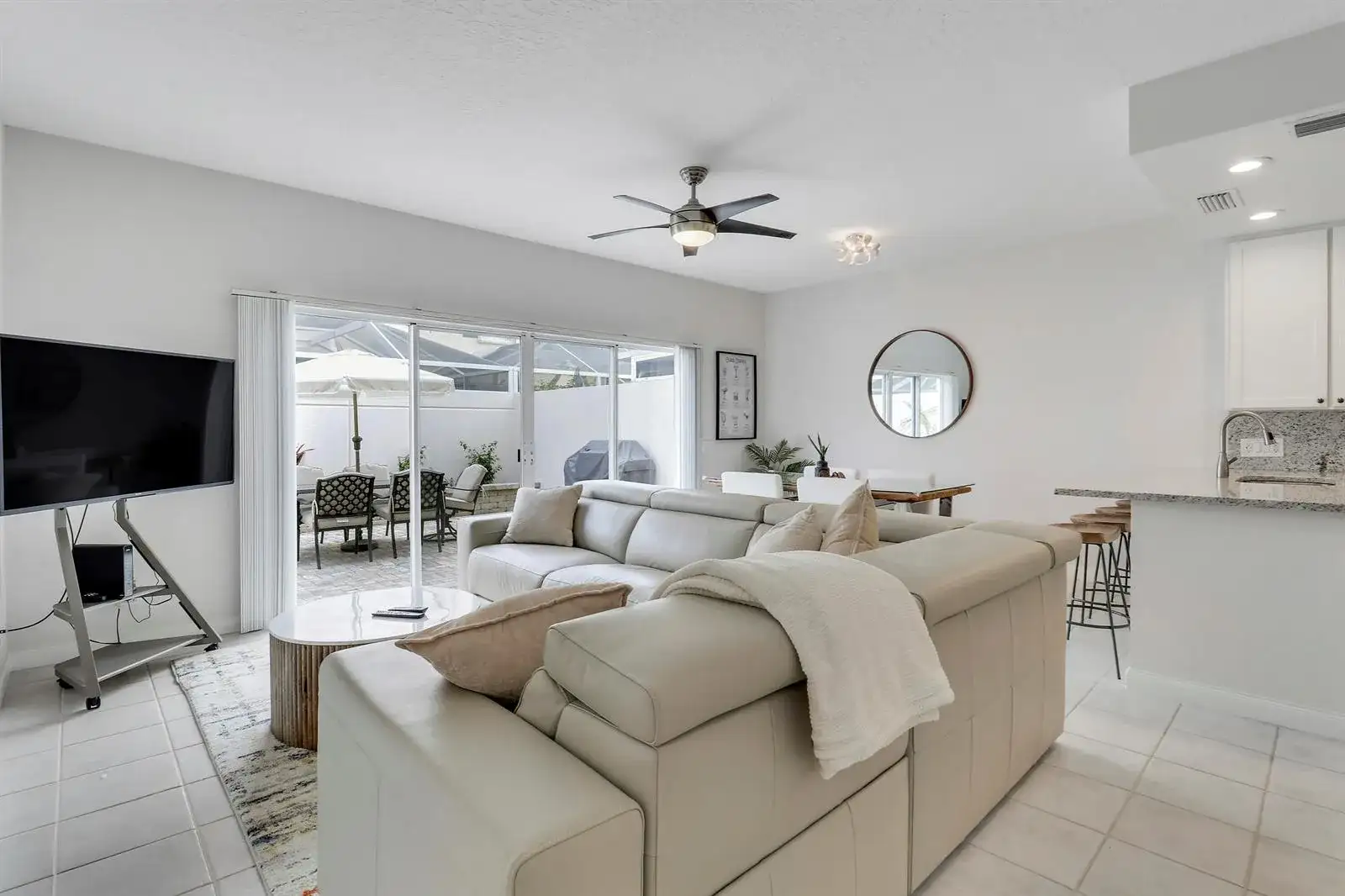 73 Laurel Oaks Circle, Jupiter FL 33469 photo 5