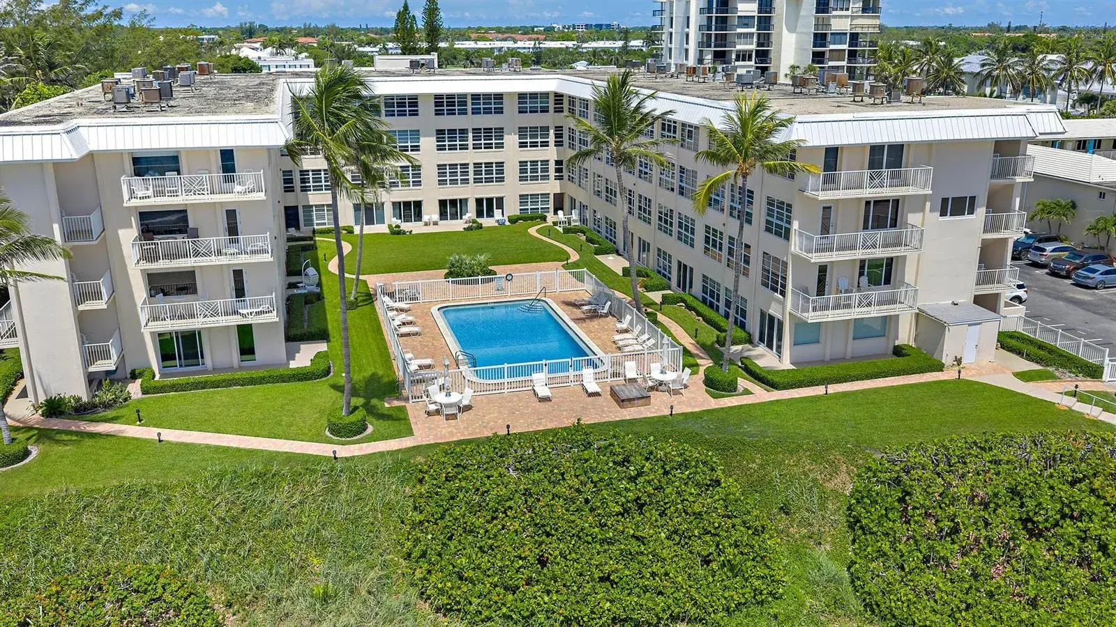 3851 N OCEAN Boulevard # 202, Gulf Stream FL 33483