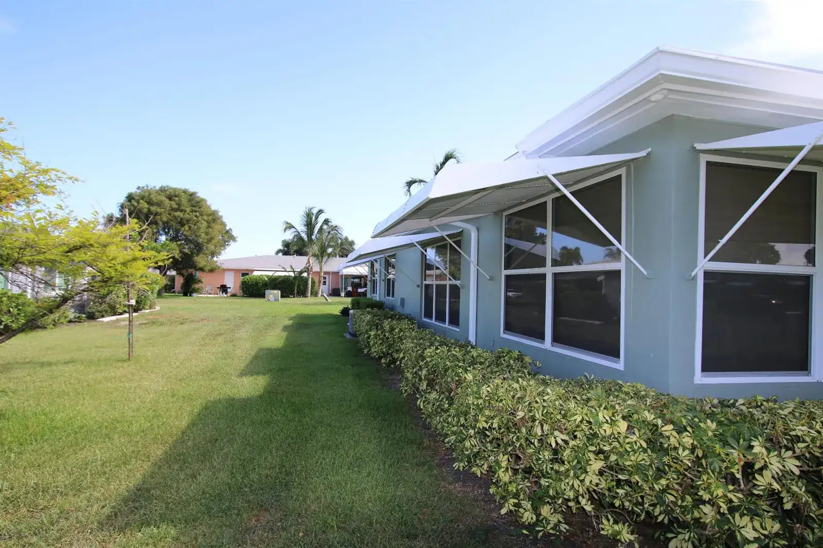 190 South Boulevard, Boynton Beach FL 33435 photo 2