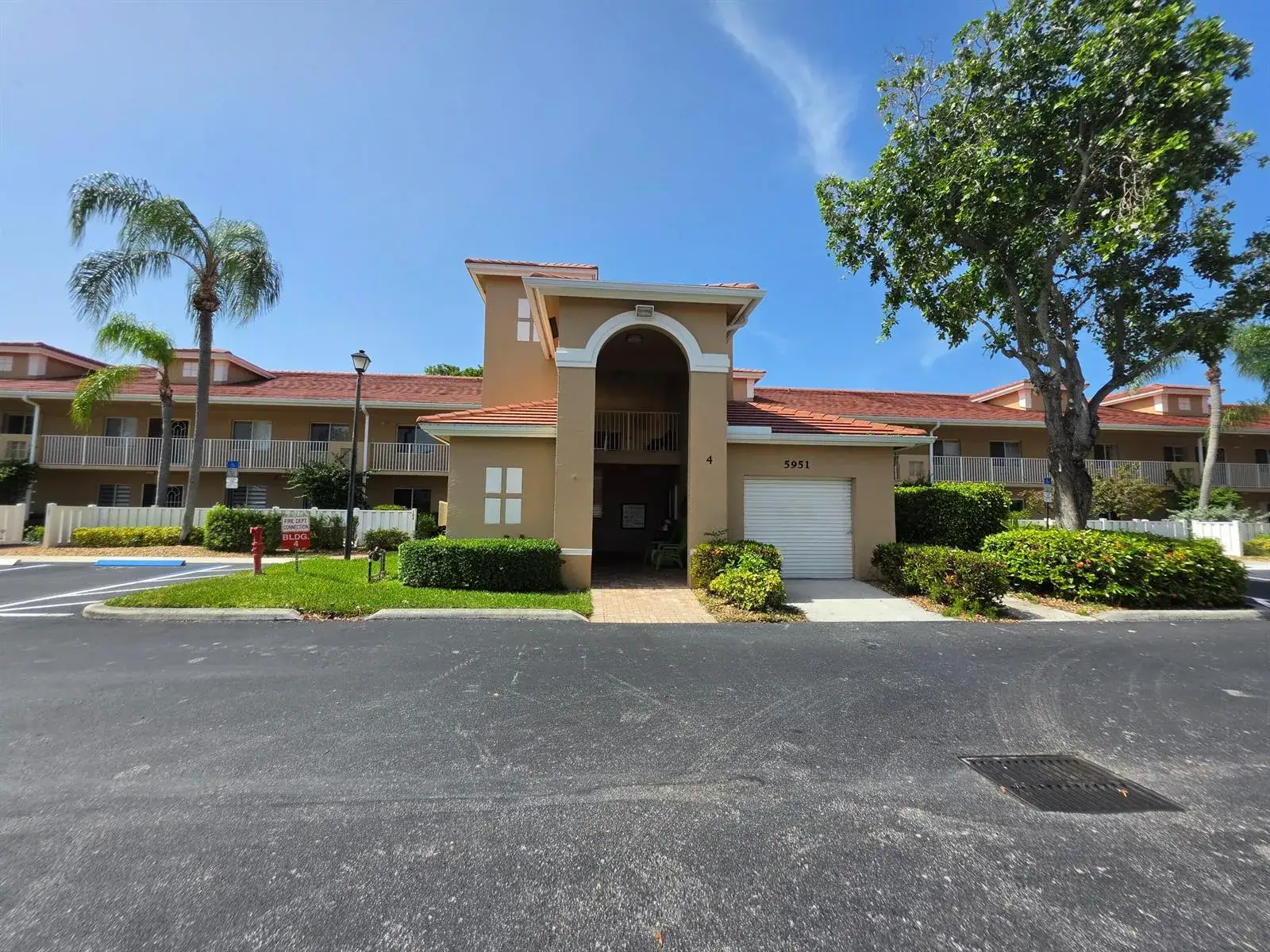 5951 REGAL GLEN Drive # 104, Boynton Beach FL 33437