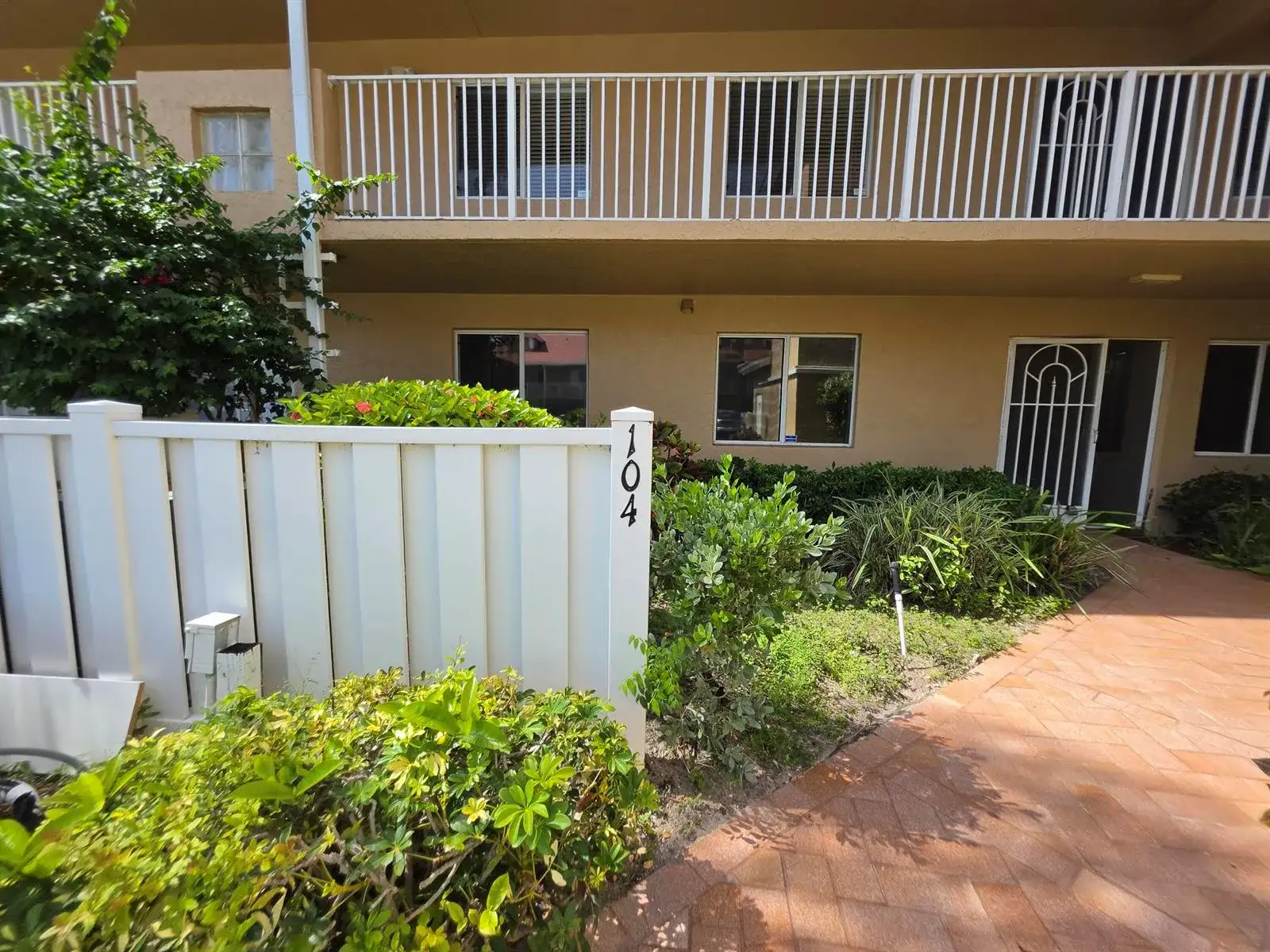 5951 REGAL GLEN Drive # 104, Boynton Beach FL 33437 photo 3