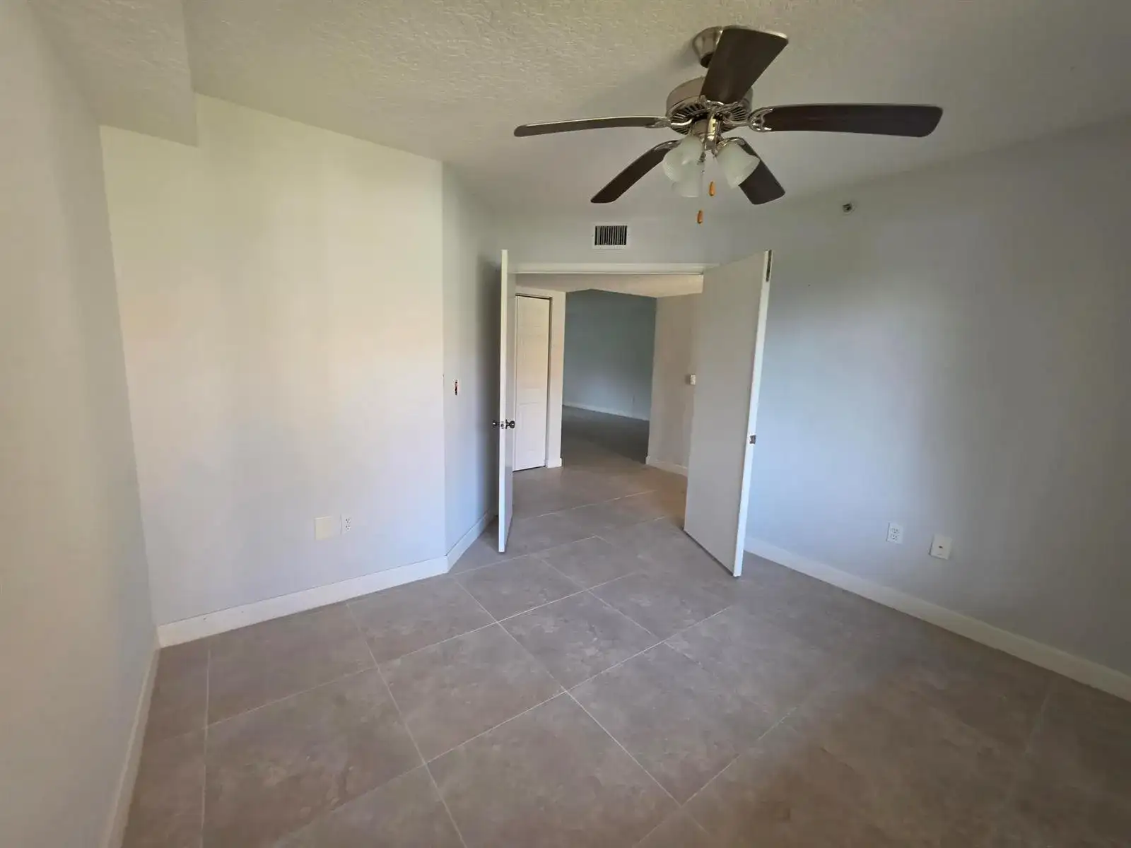 5951 REGAL GLEN Drive # 104, Boynton Beach FL 33437 photo 5