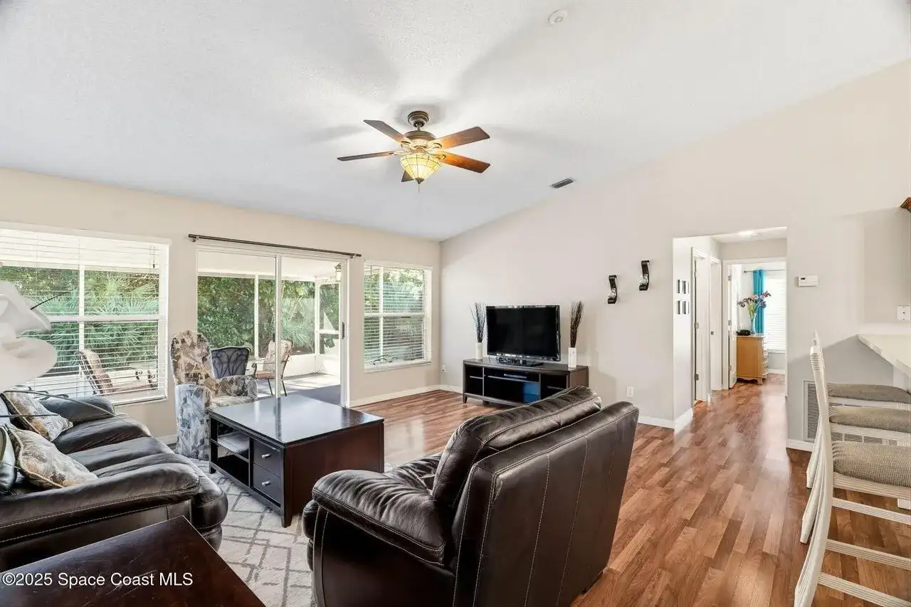 1015 HOMEWOOD Avenue, Melbourne FL 32940 photo 4