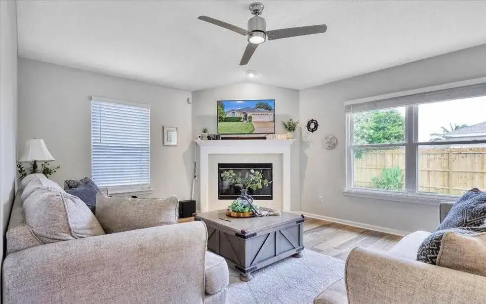 211 NADIA MICHELLE Court N, Jacksonville FL 32225 photo 2