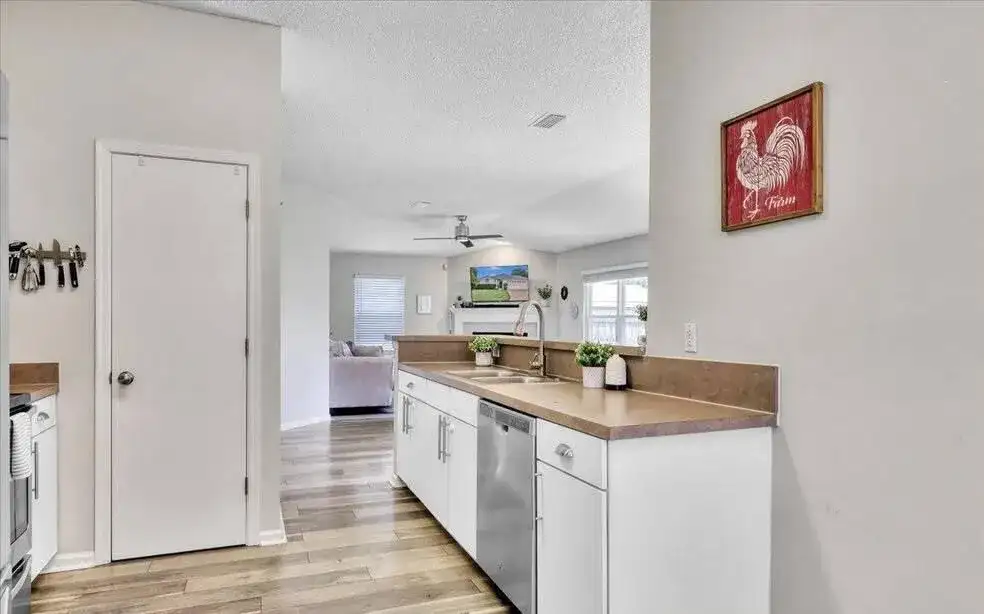 211 NADIA MICHELLE Court N, Jacksonville FL 32225 photo 5