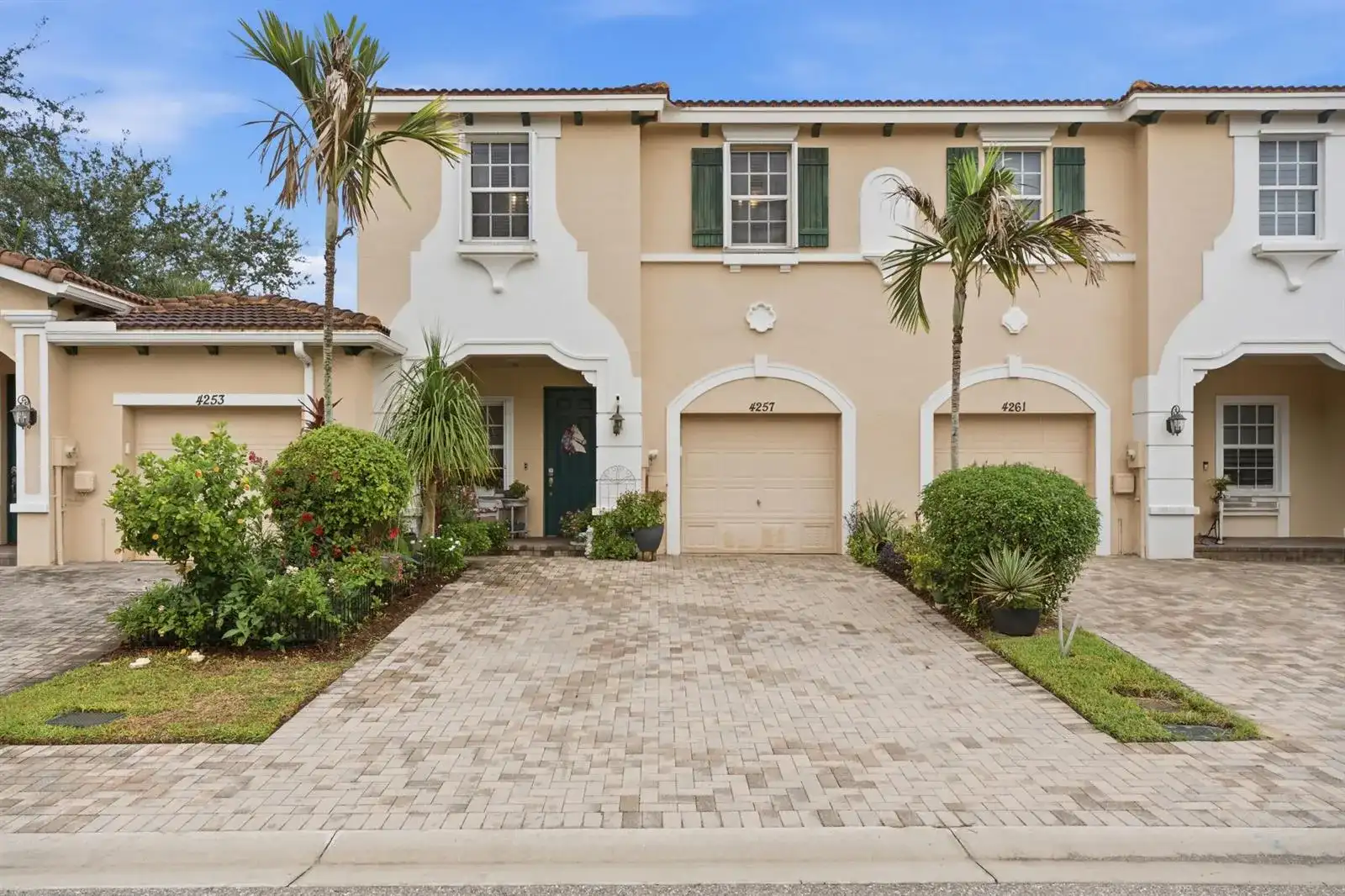 4257 SW PINE COVE Court, Stuart FL 34997