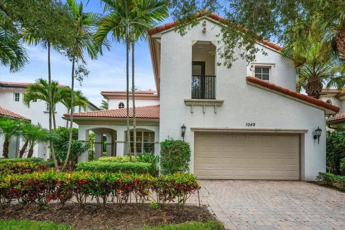 1049 Vintner Boulevard, Palm Beach Gardens FL 33410 photo 2