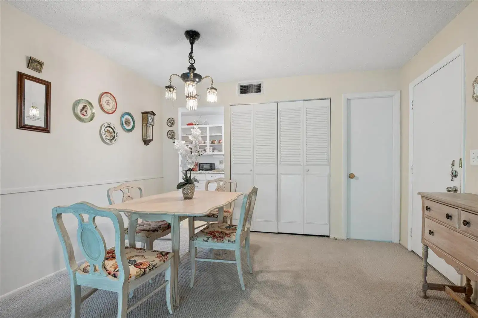 473 Lake Frances Drive, West Palm Beach FL 33411 photo 5