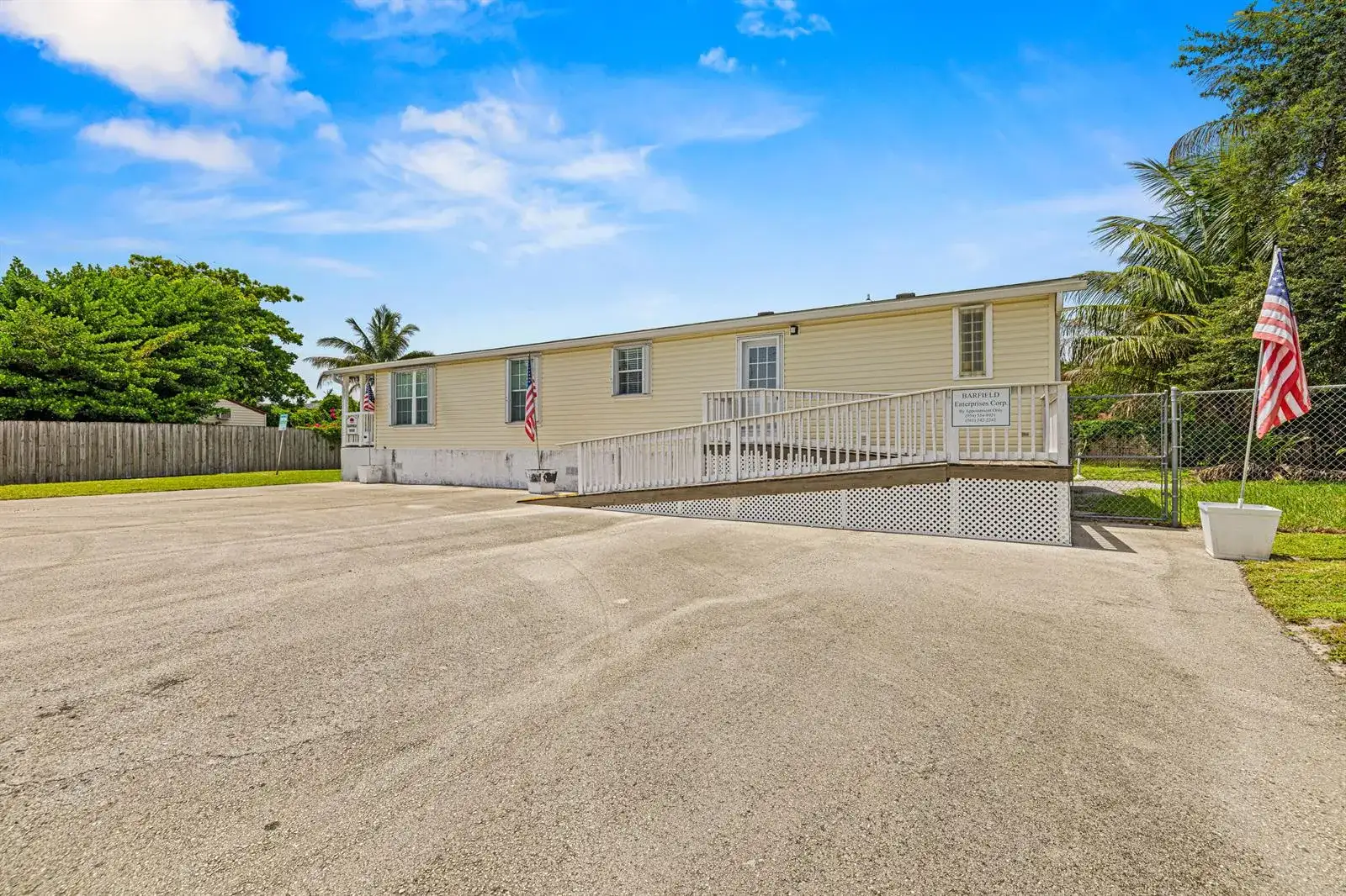 10105 SW Sandalfoot Boulevard, Boca Raton FL 33428 photo 3