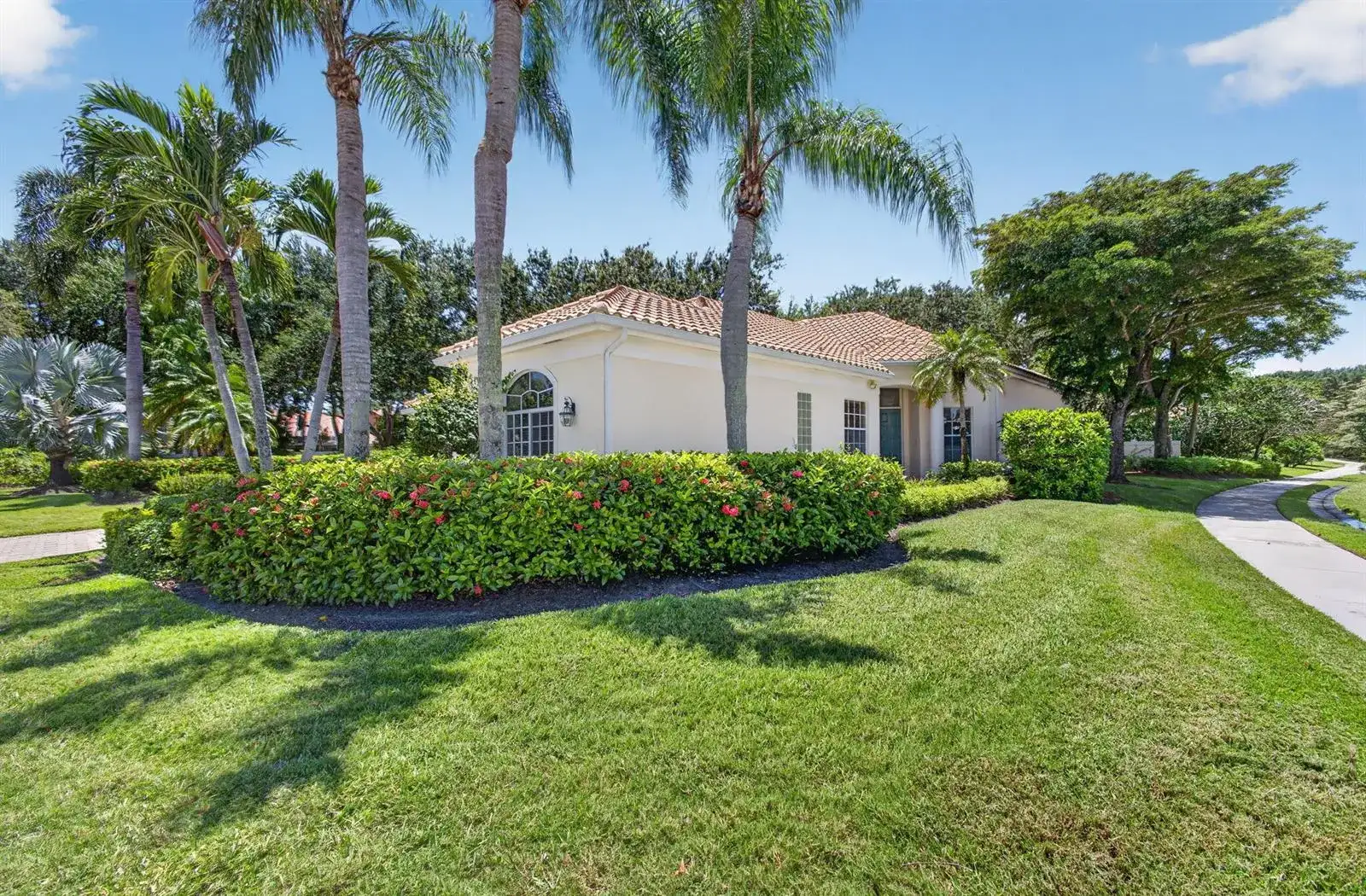 1048 DIAMOND HEAD Way, Palm Beach Gardens FL 33418 photo 2