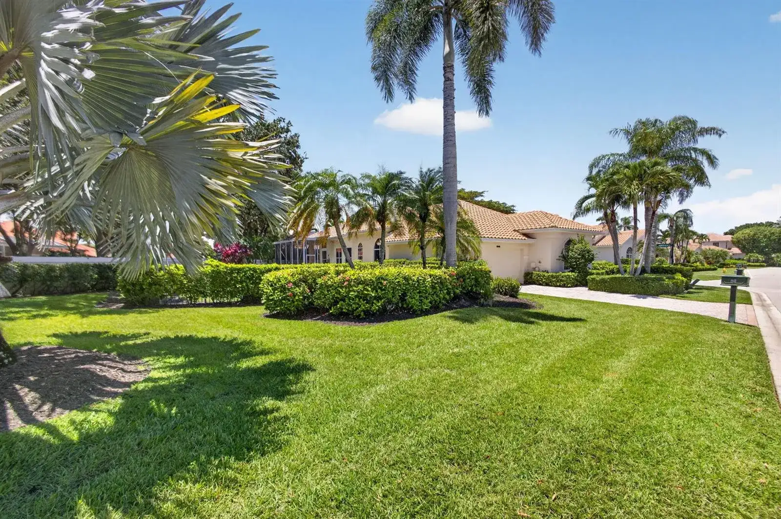 1048 DIAMOND HEAD Way, Palm Beach Gardens FL 33418 photo 4