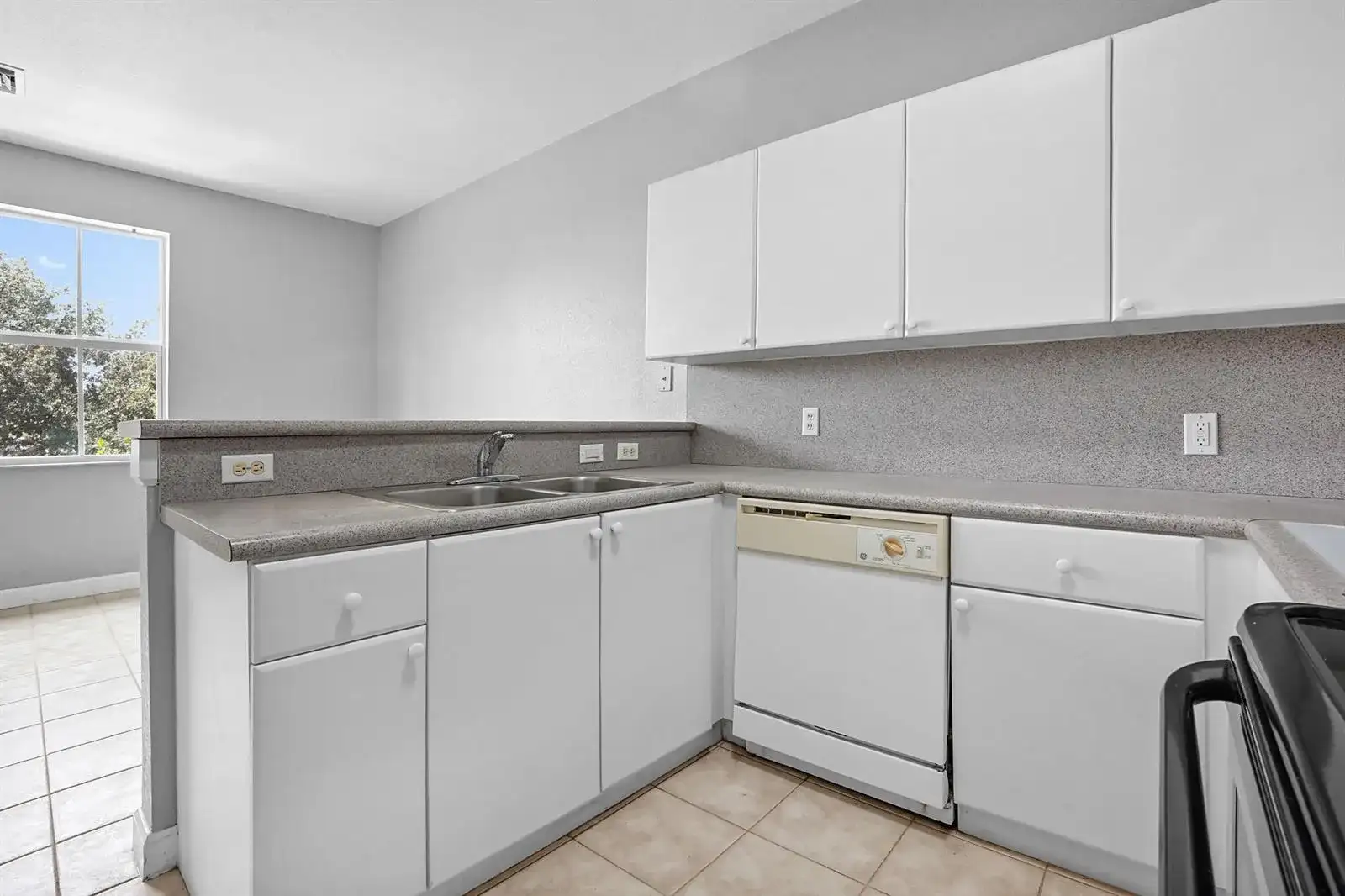 2019 Shoma Drive # 178, Royal Palm Beach FL 33414 photo 5