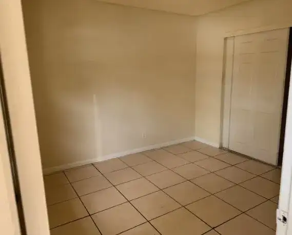 1117 Goldenrod Road, Wellington FL 33414 photo 3