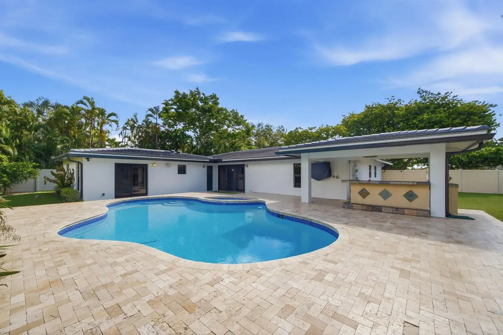 1619 Bayview Drive, Fort Lauderdale FL 33305 photo 4