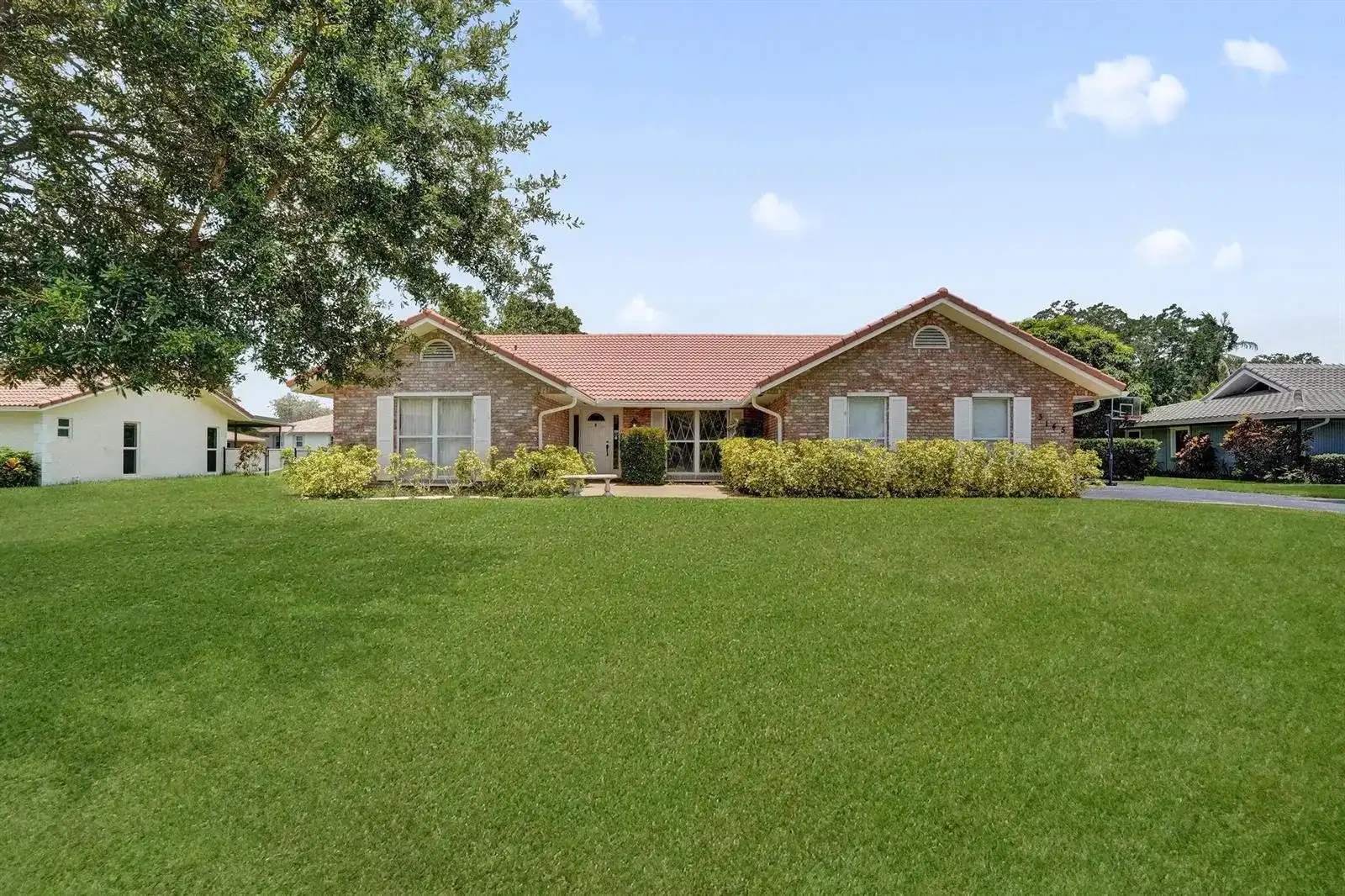 3145 NW 116th Avenue, Coral Springs FL 33065