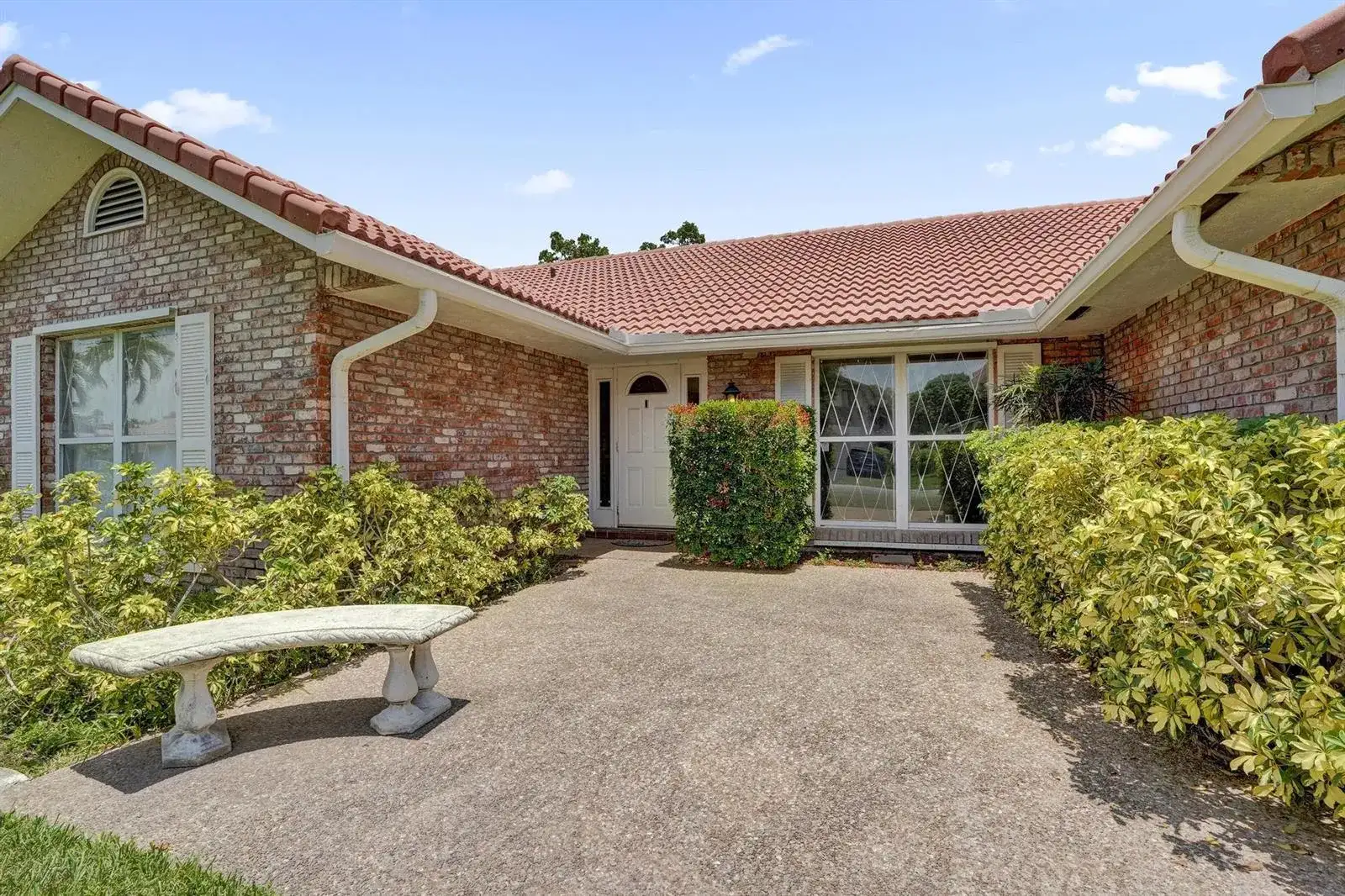 3145 NW 116th Avenue, Coral Springs FL 33065 photo 3