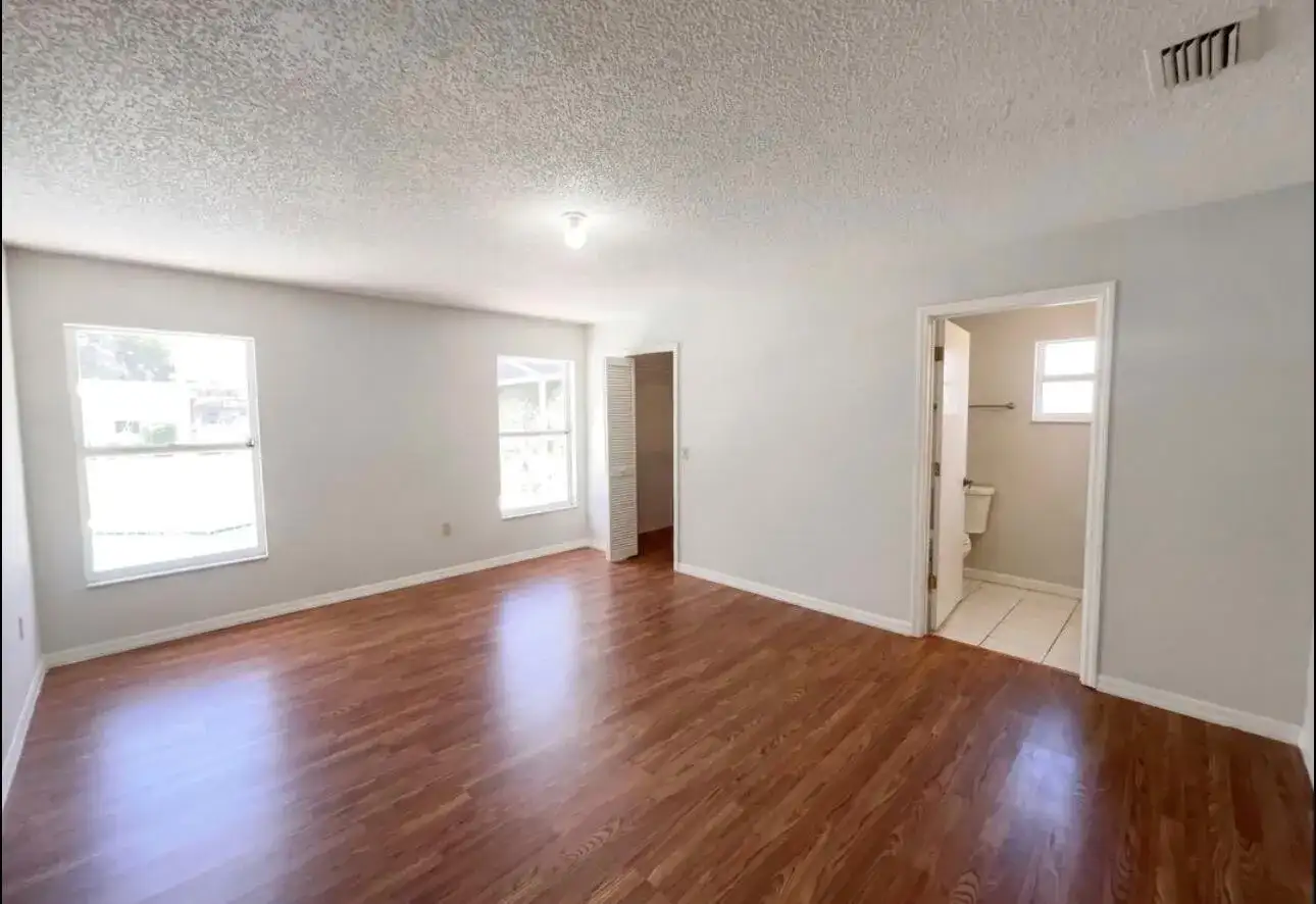 1750 EVERGREEN Court, Kissimmee FL 34746 photo 4
