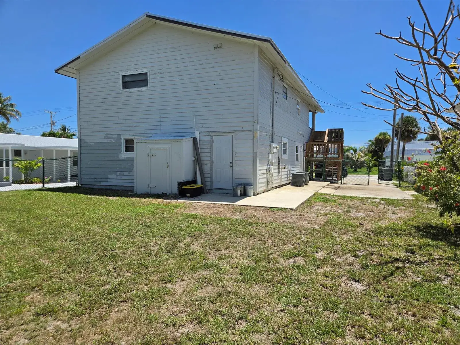 337 Hernando Street, Fort Pierce FL 34949 photo 5
