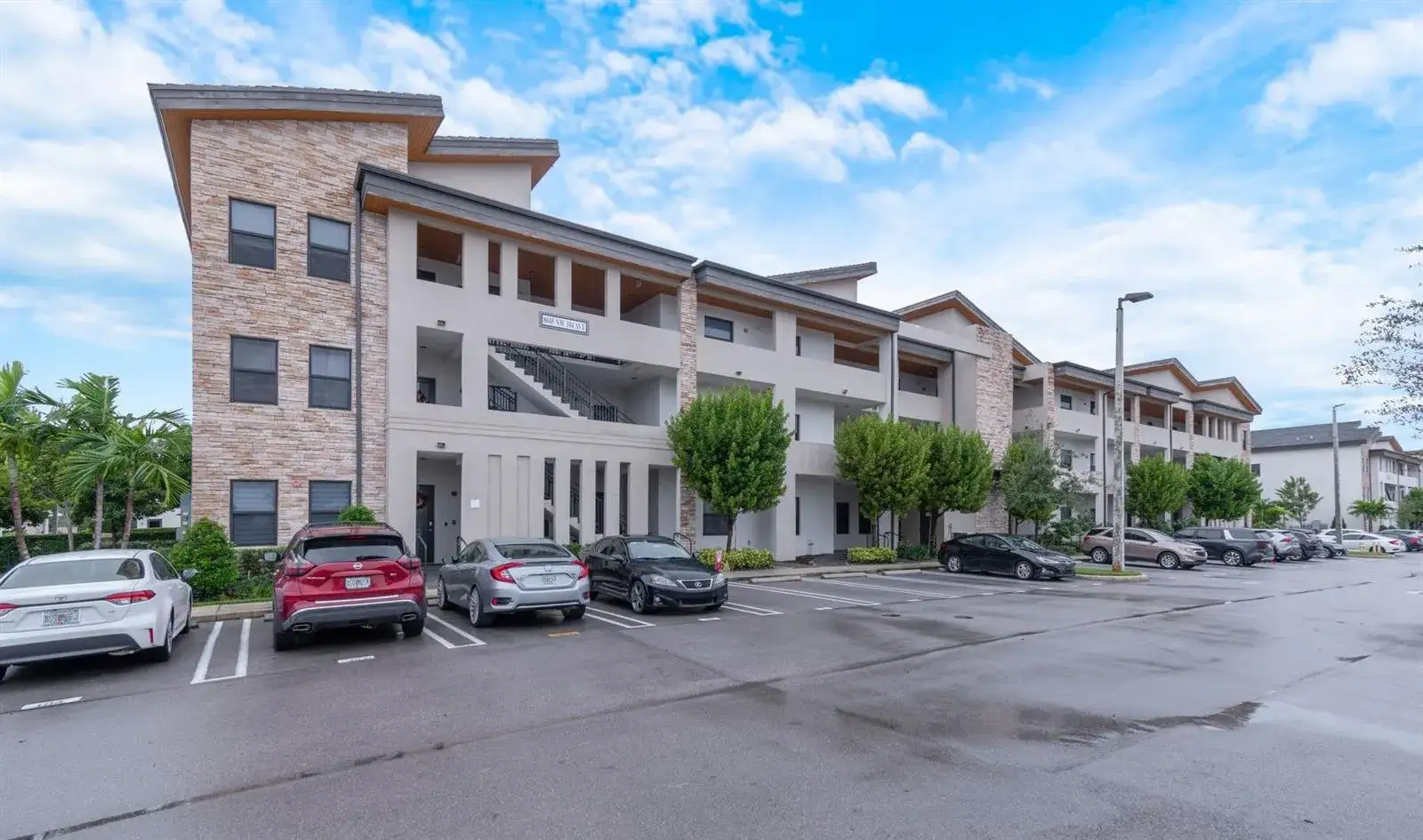 8045 NW 104th Avenue Unit 7, Doral FL 33178