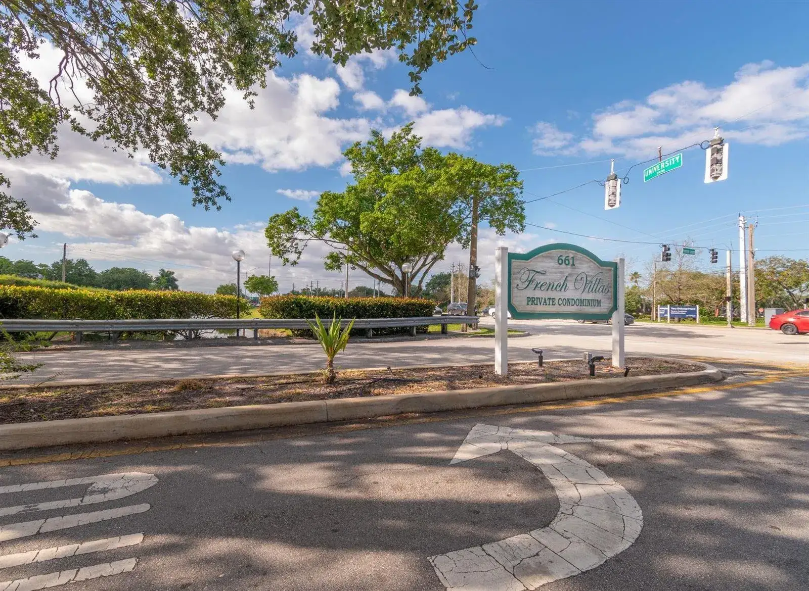 7980 N French Drive Unit 305, Pembroke Pines FL 33024