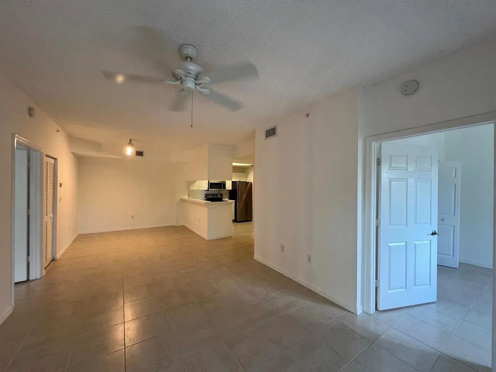 2812 GRANDE Parkway # 301, Palm Beach Gardens FL 33410