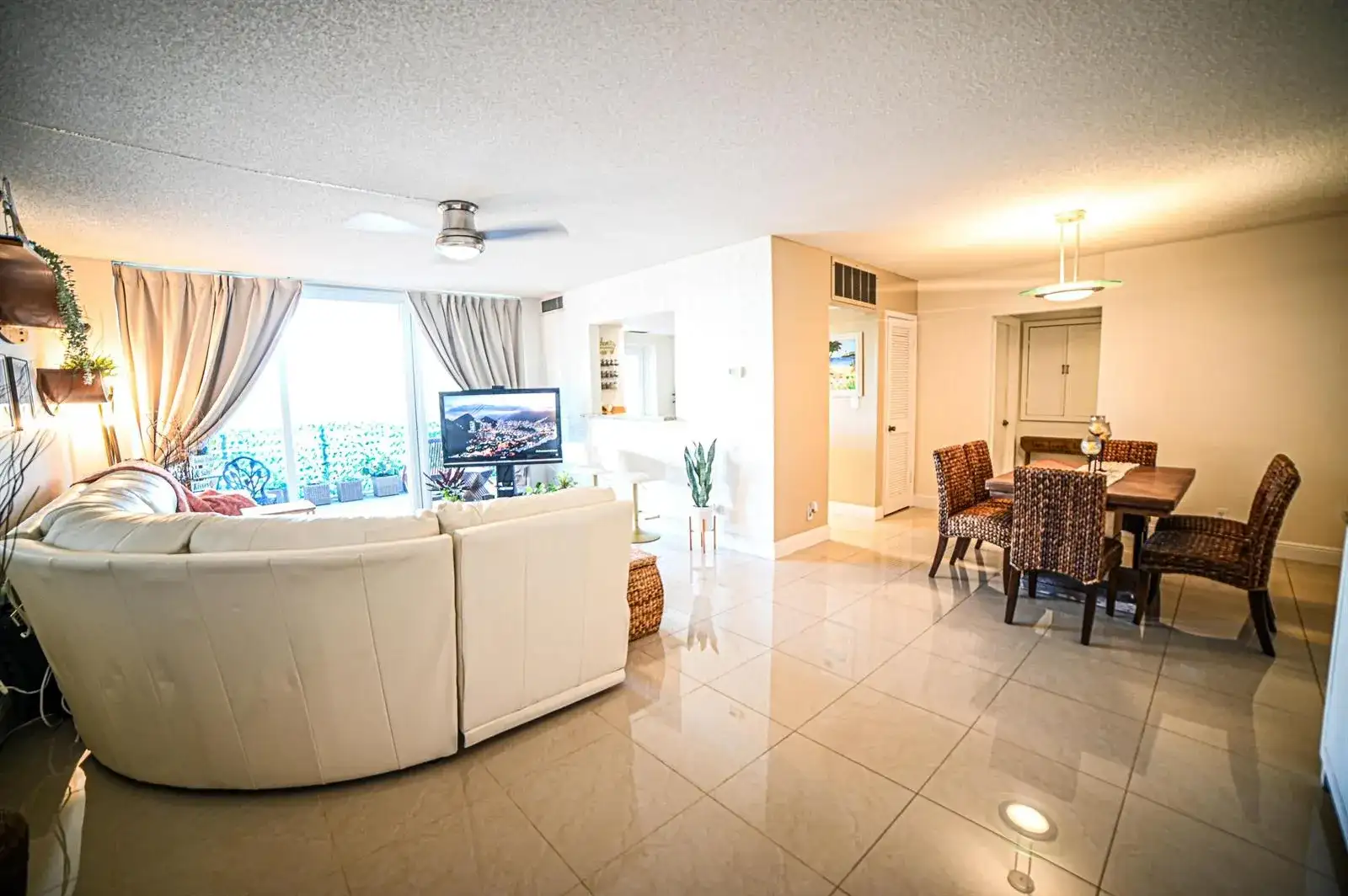 2701 N OCEAN Boulevard # 2F, Fort Lauderdale FL 33308 photo 2