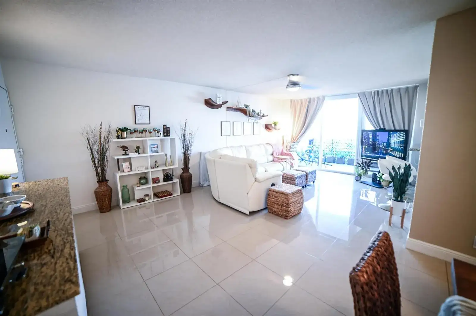 2701 N OCEAN Boulevard # 2F, Fort Lauderdale FL 33308 photo 3