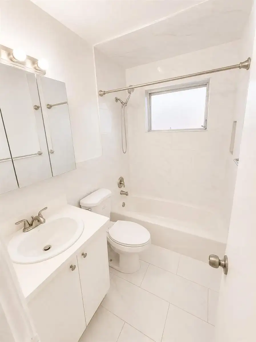 3615 Polk Street, Hollywood FL 33021 photo 2
