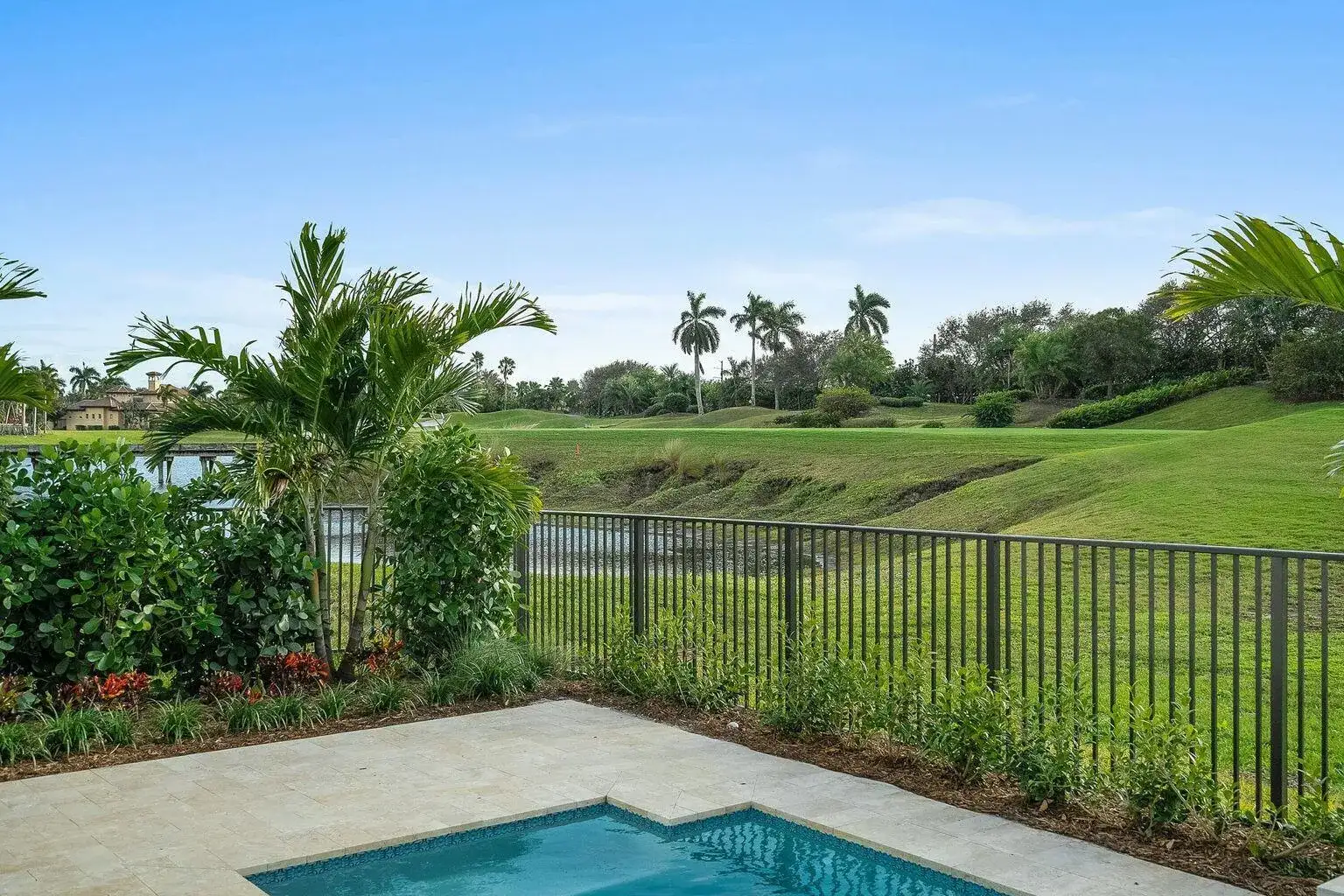 110 SE Via Verona, Port St. Lucie FL 34984 photo 3