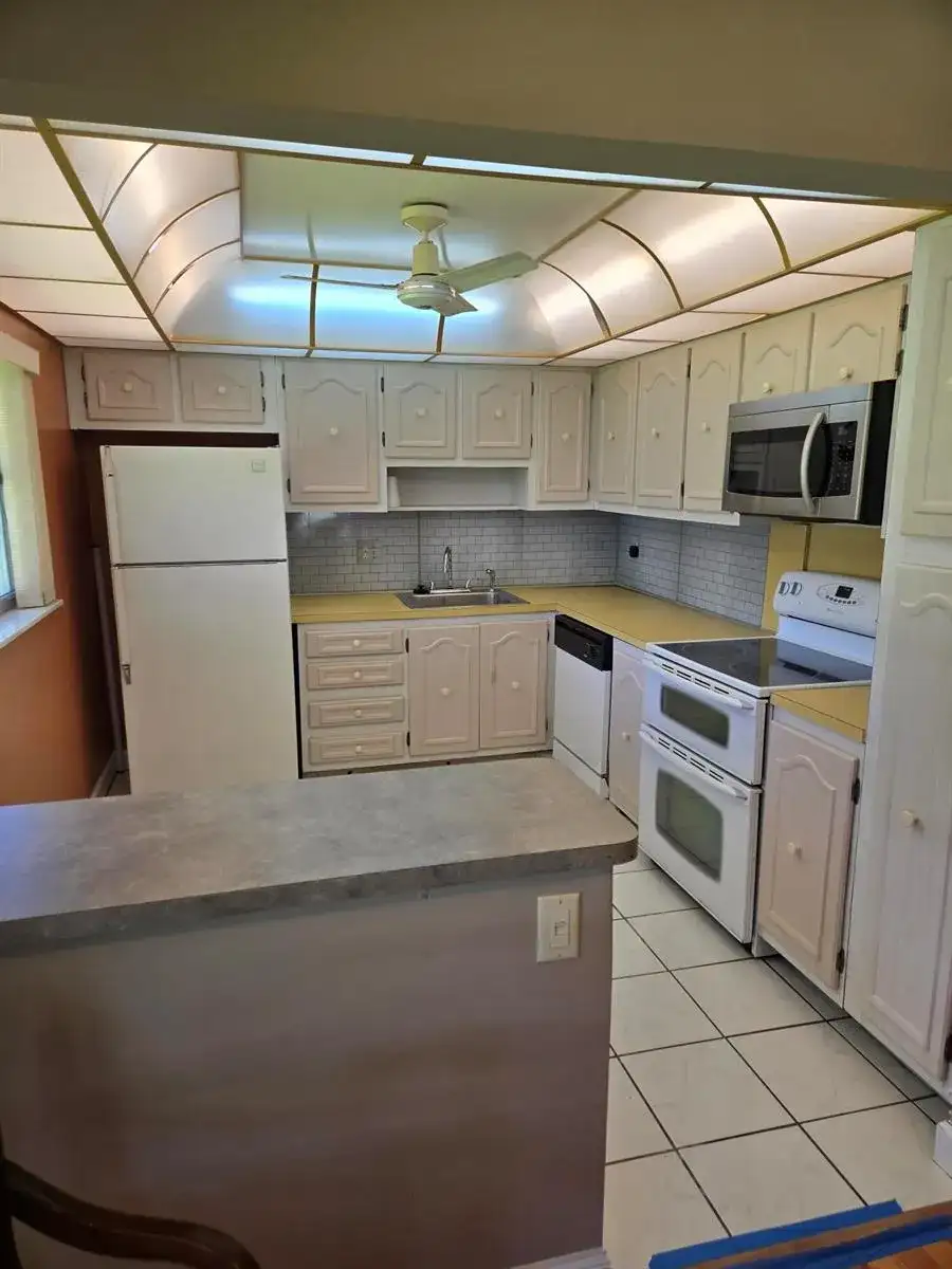 1076 NW 85TH # A72, Plantation FL 33322 photo 2