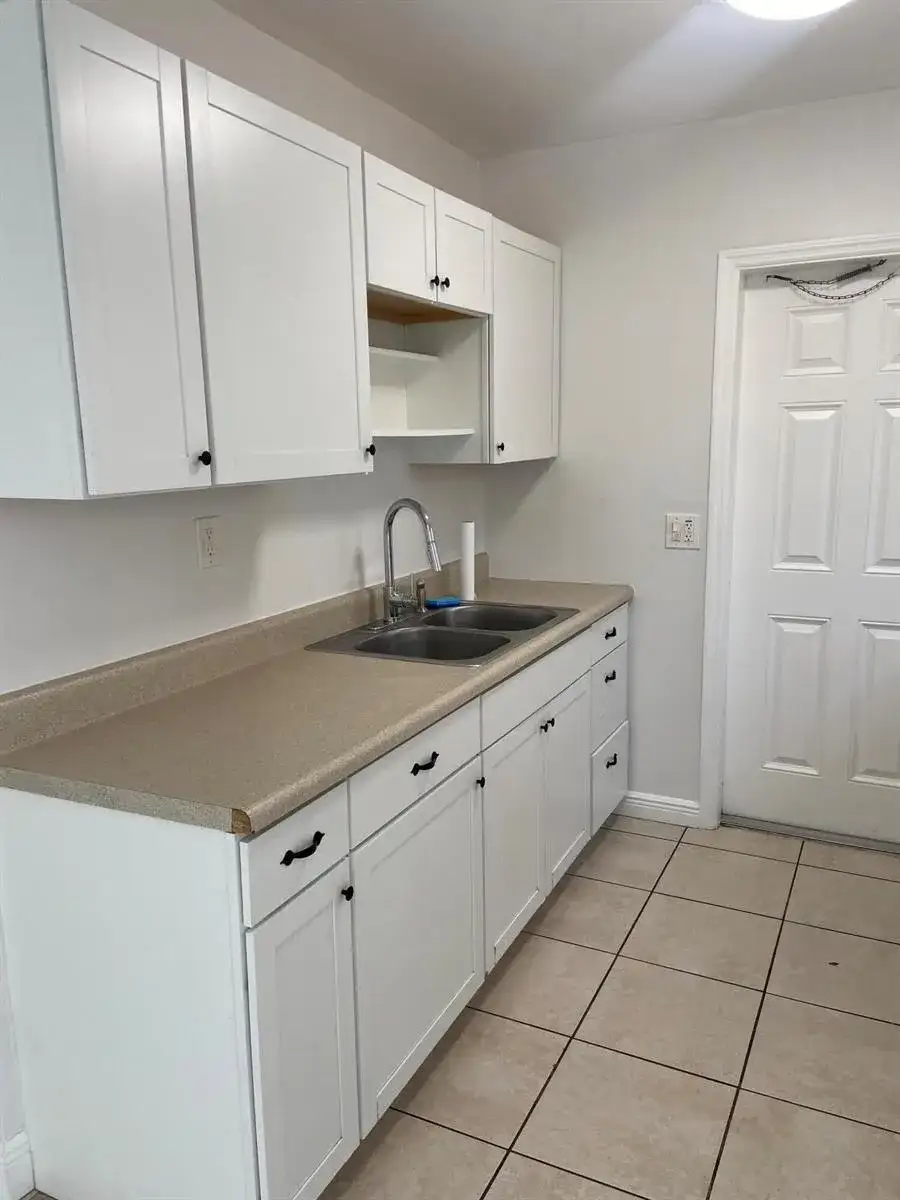 417 NE 2nd Street, Boynton Beach FL 33435 photo 2