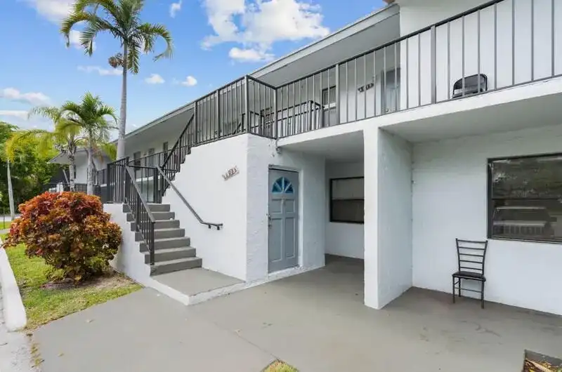4839 Arjaro Drive # 4839, West Palm Beach FL 33407