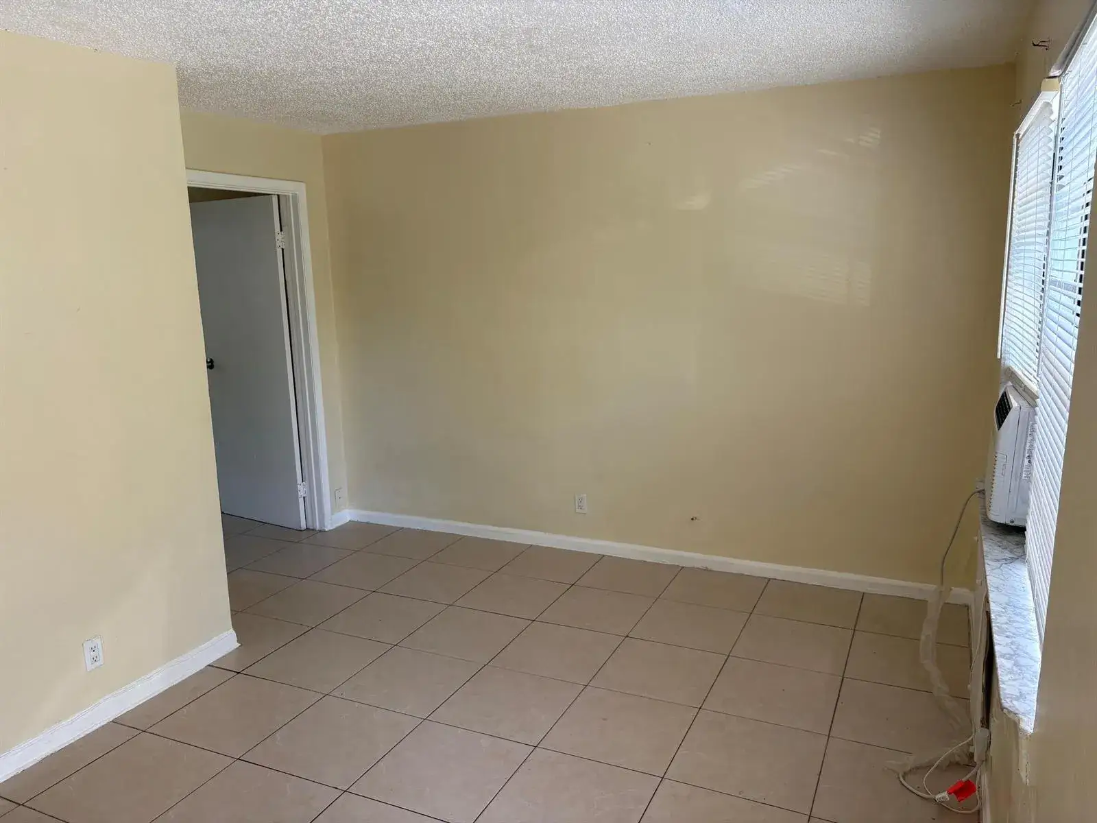 905 19TH Street # 3, West Palm Beach FL 33407