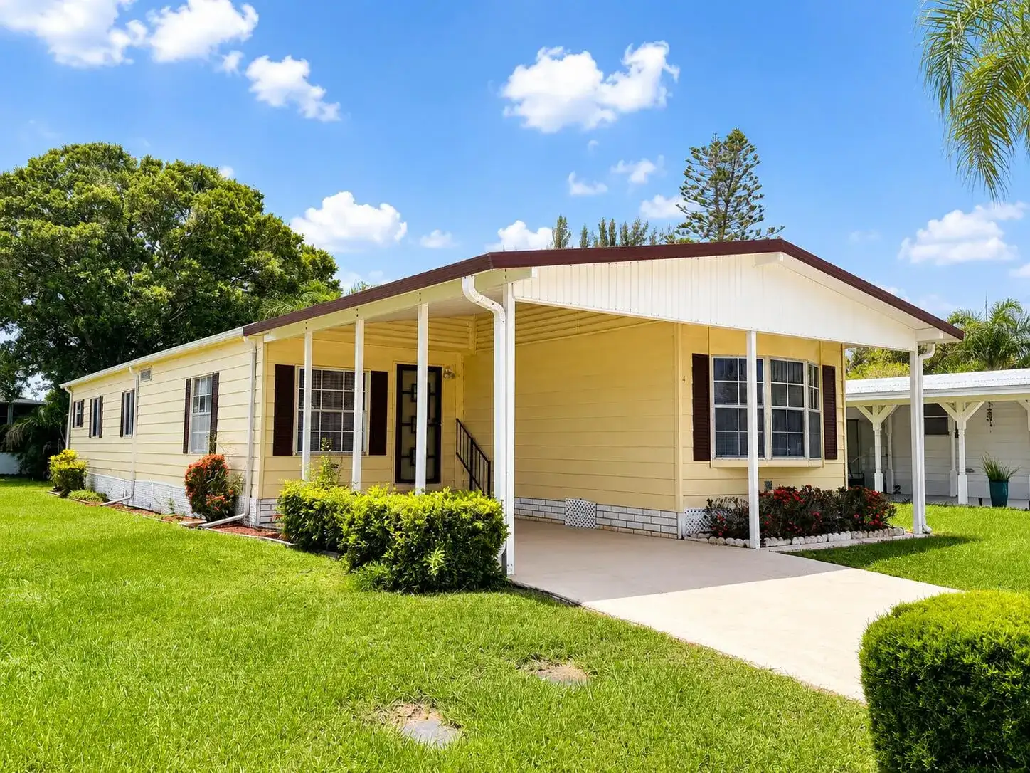 4 Del Sol, Port St. Lucie FL 34952 photo 2