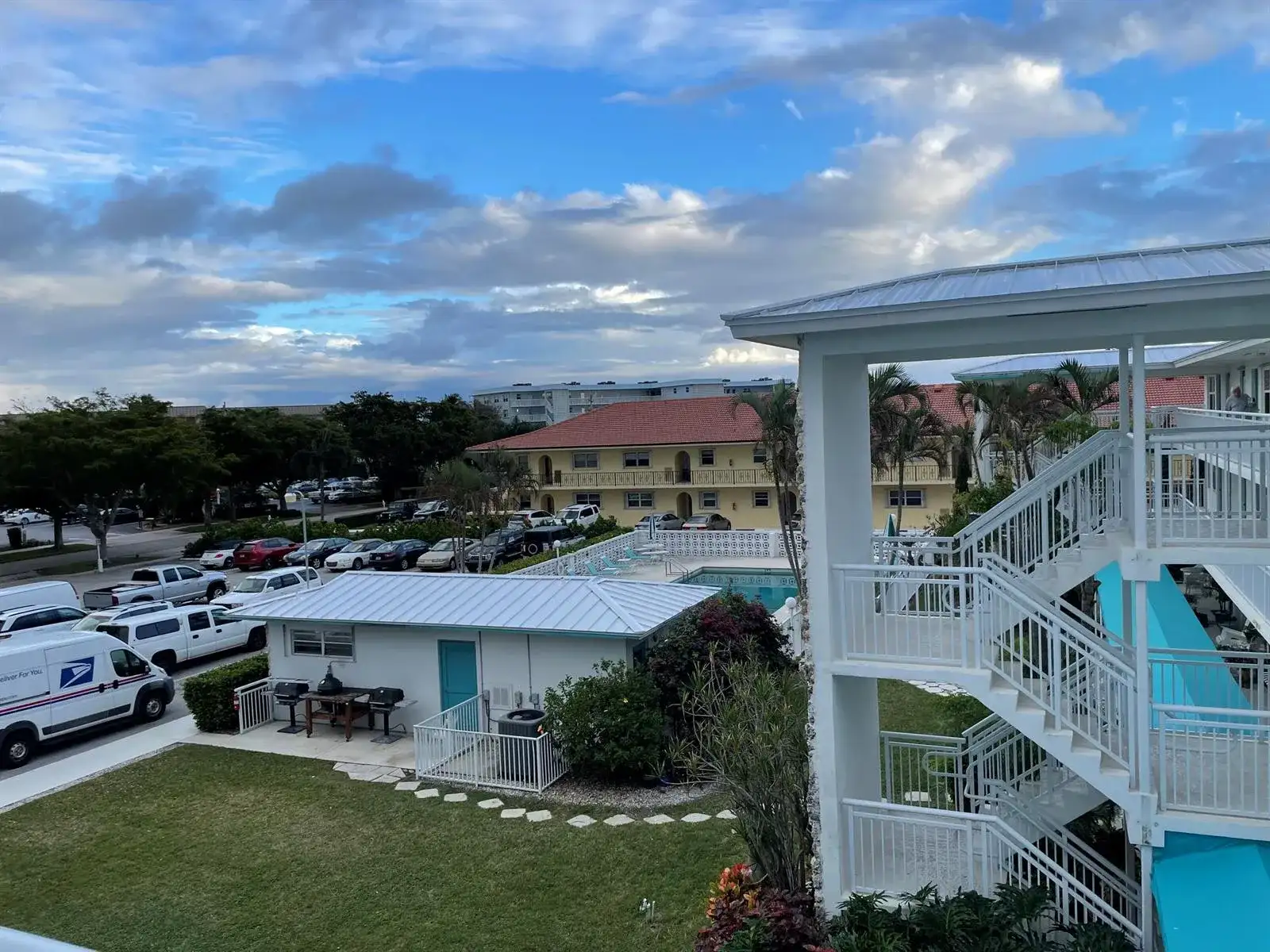 37 Yacht Club Drive # 303, North Palm Beach FL 33408 photo 3
