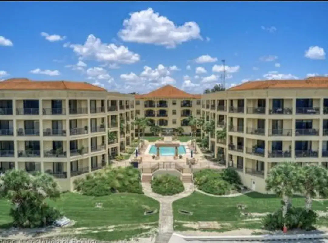 2351 Lakeview Drive # 209, Sebring FL 33870 photo 4