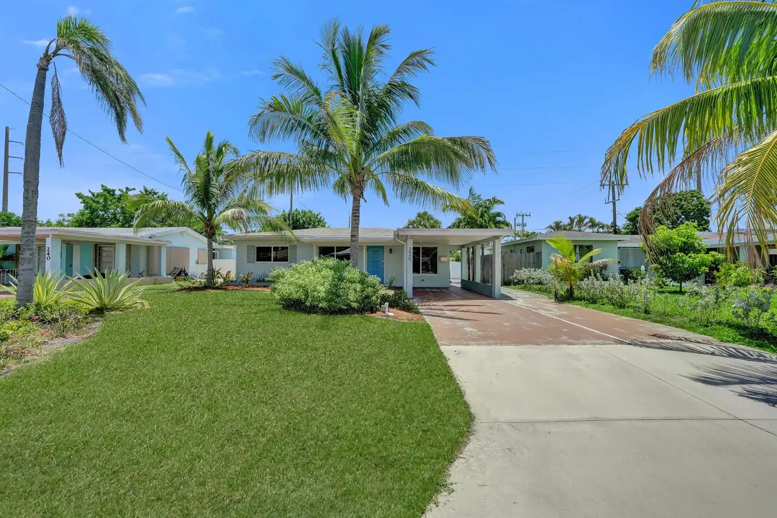 230 NE 45TH Street, Oakland Park FL 33334