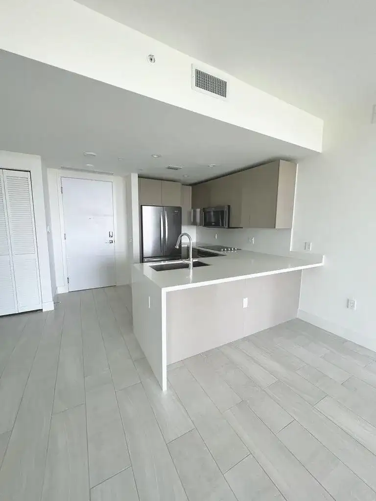 2000 METROPICA Way # 2311, Sunrise FL 33323 photo 3