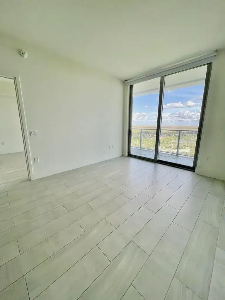 2000 METROPICA Way # 2311, Sunrise FL 33323 photo 4
