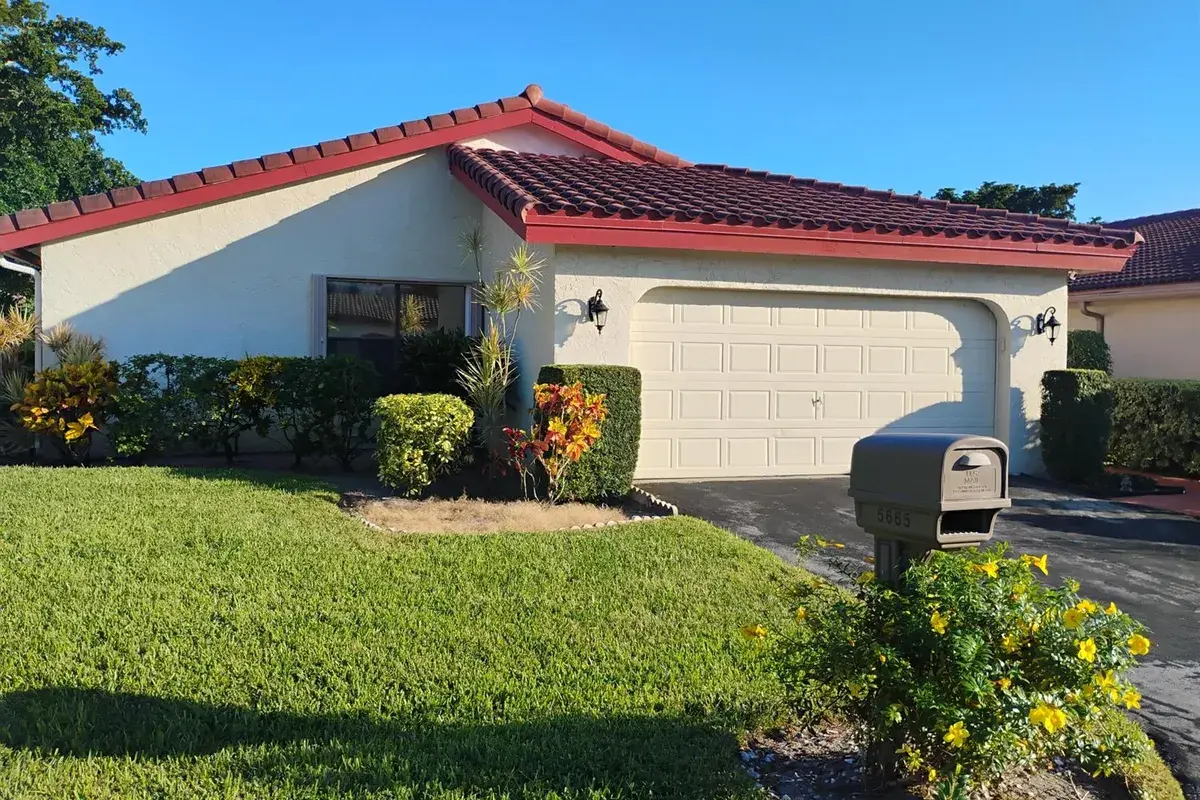 5665 LAKEVIEW MEWS Drive, Boynton Beach FL 33437