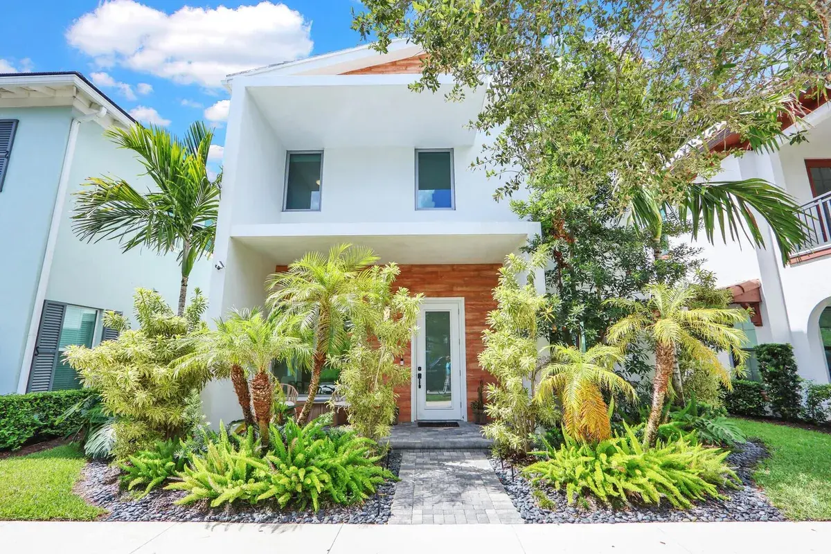 1201 Faulkner Terrace, Palm Beach Gardens FL 33418